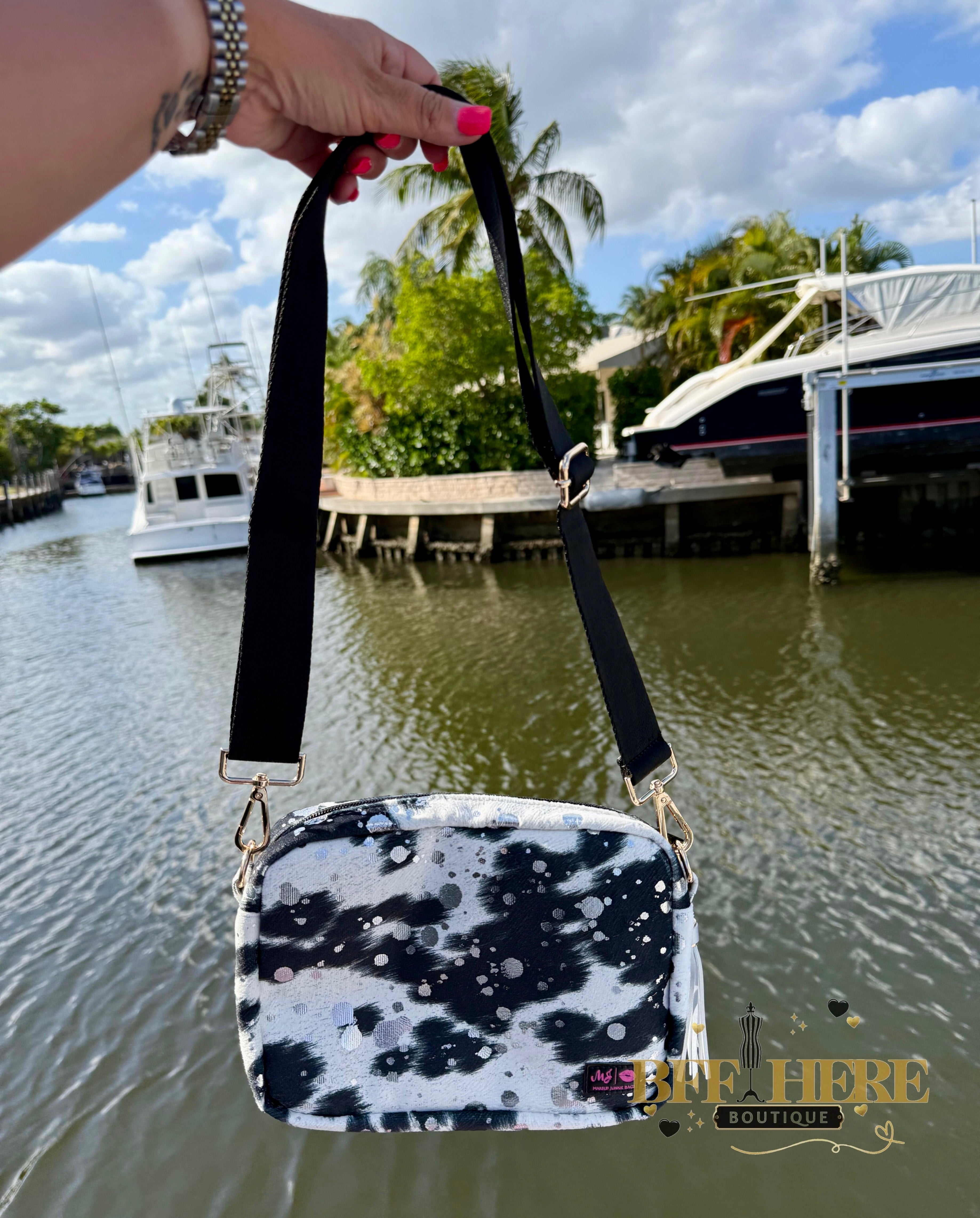 Rodeo Queen Uptown by Makeup Junkie Bagt - BFF Here