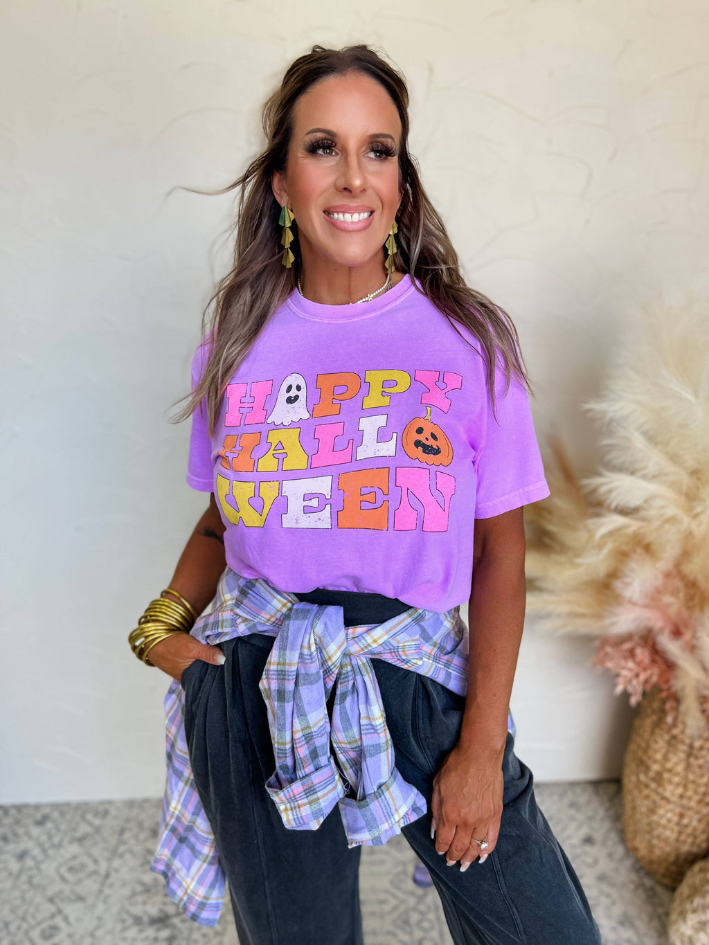 Ghostly Greetings Tee - BFF Here