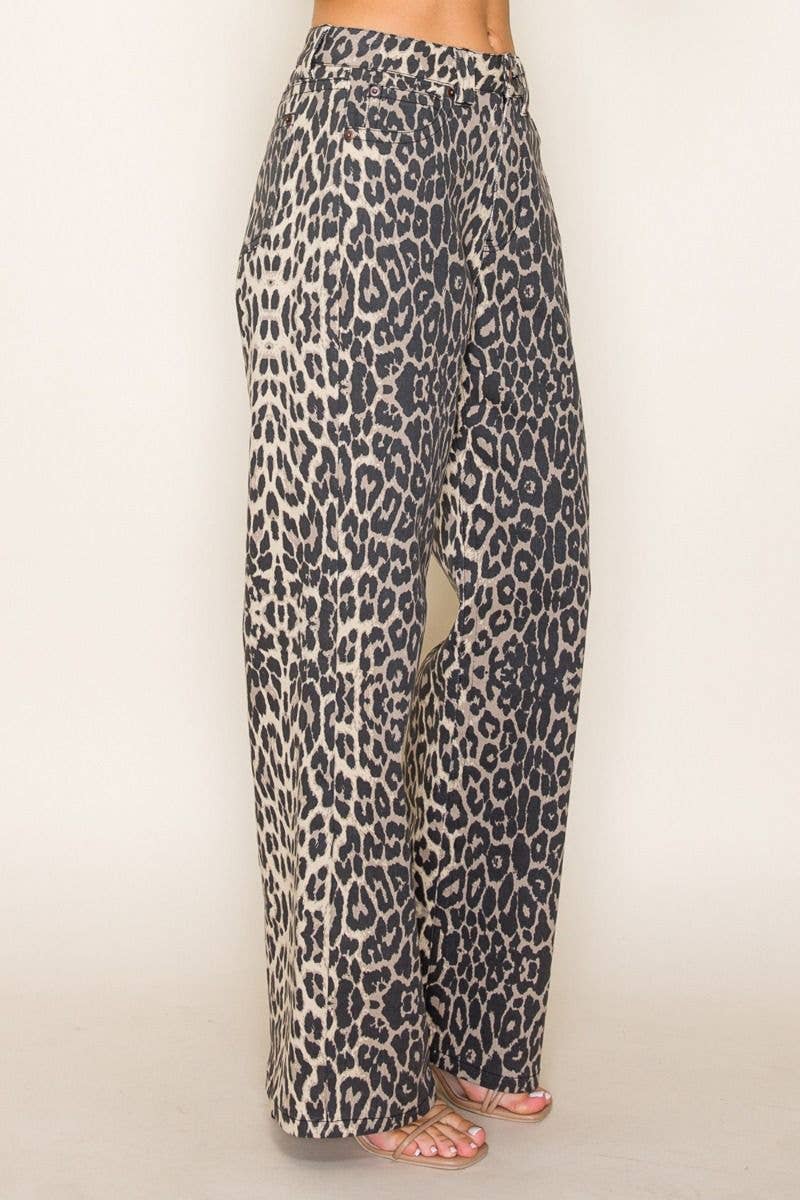 PREORDER: Wildly Chic Pants (ETA: Beginning of April) - BFF Here
