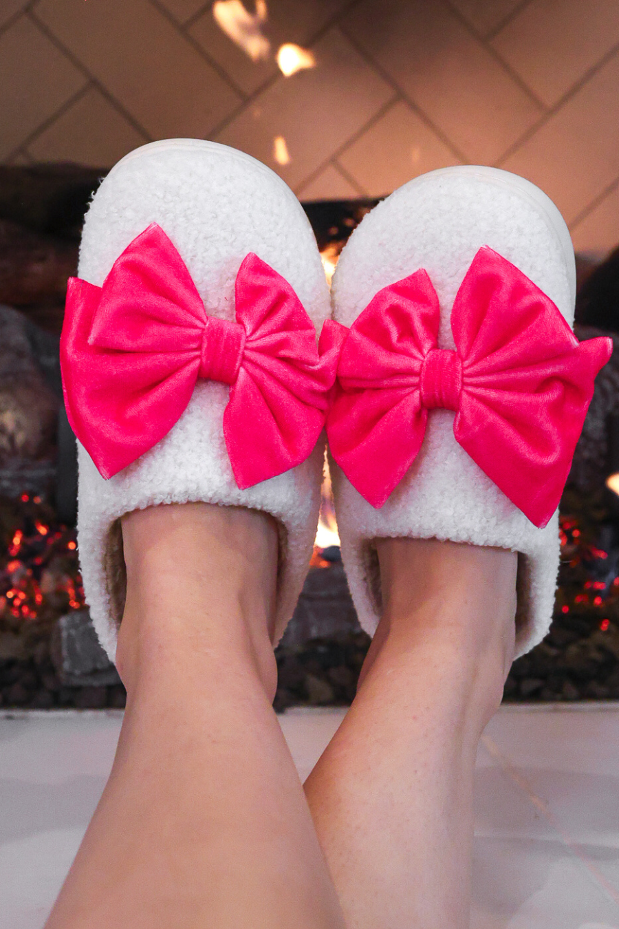 PREORDER: Cozy Bow Slippers by Jess Lea / White/Hot Pink (ETA January)