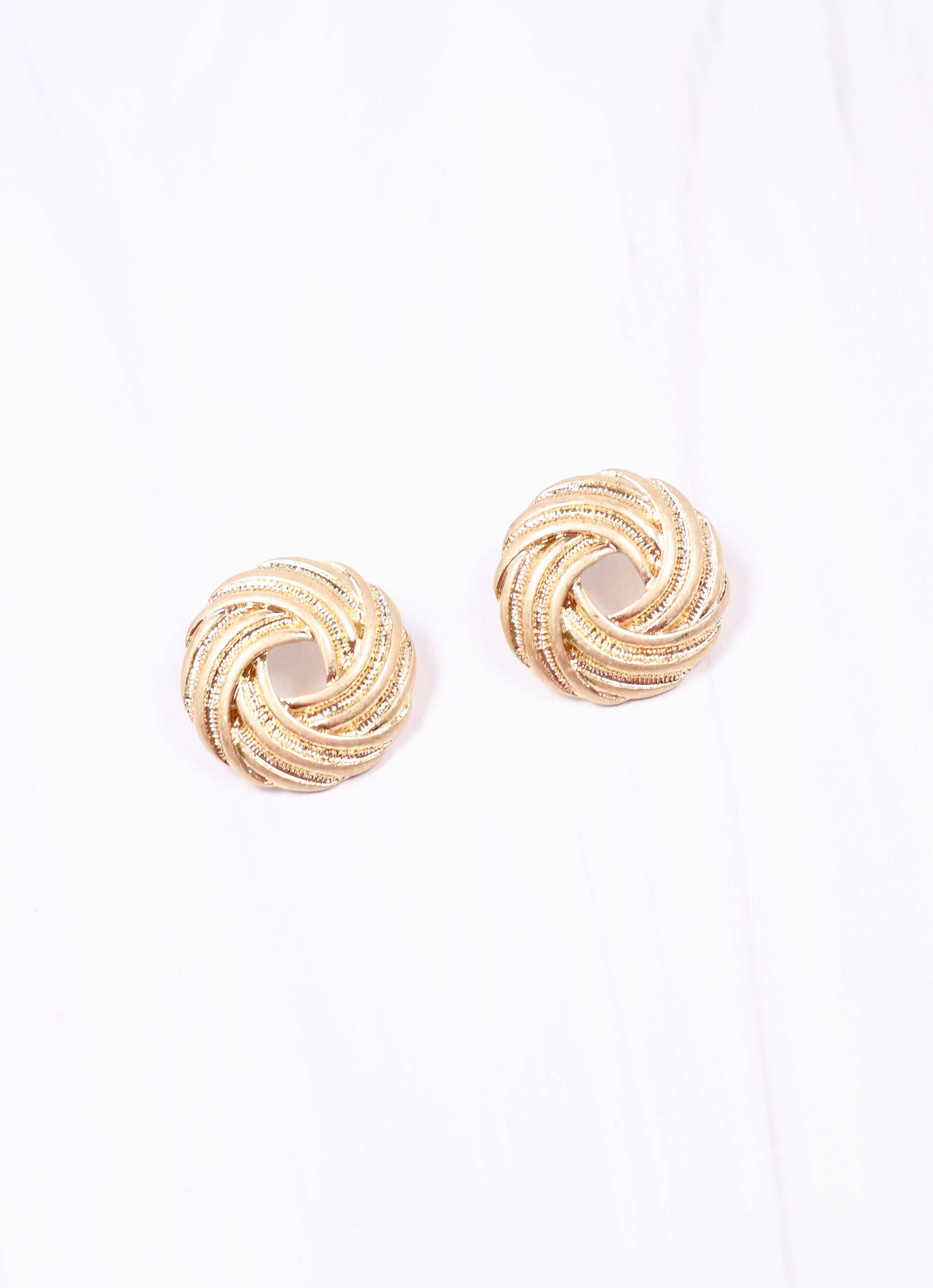 Eileen Knot Stud Earring - BFF Here