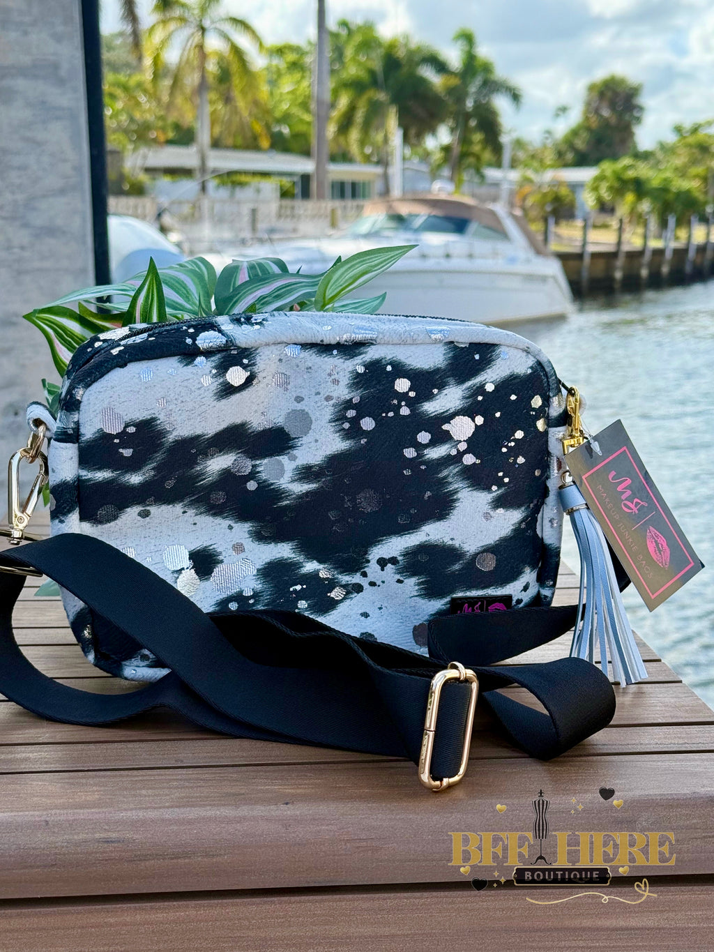 Rodeo Queen Uptown by Makeup Junkie Bagt - BFF Here