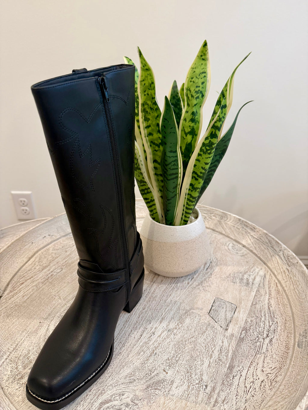 Diego – Black | by MIA Shoes / Array (Ships 2-3 weeks) - BFF Here