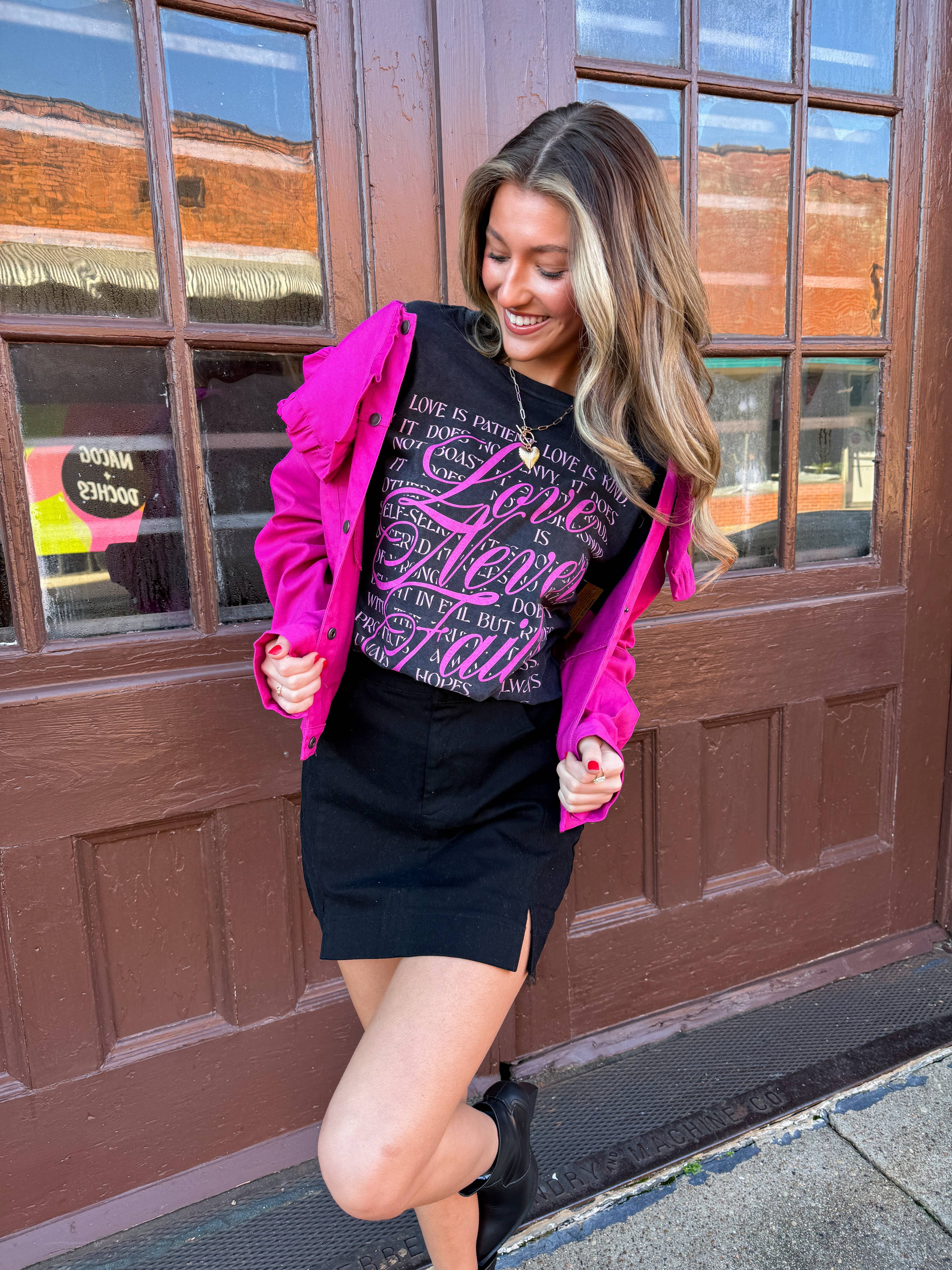 Love Never Fails Tee - BFF Here