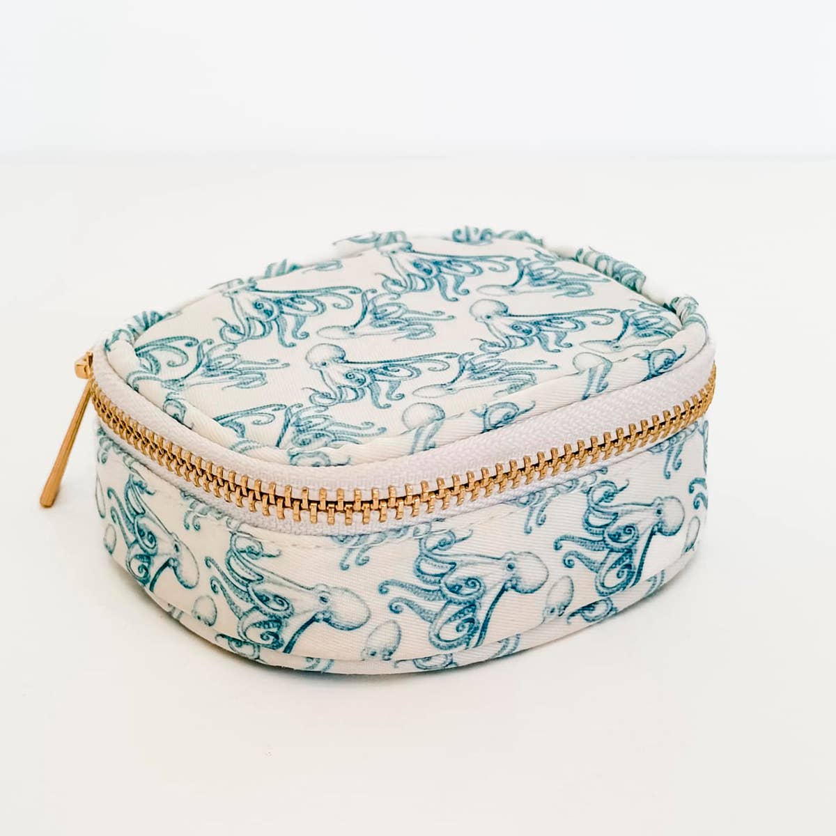 Seafaring Style: Octopus Print Travel Case / Choice of Style - BFF Here