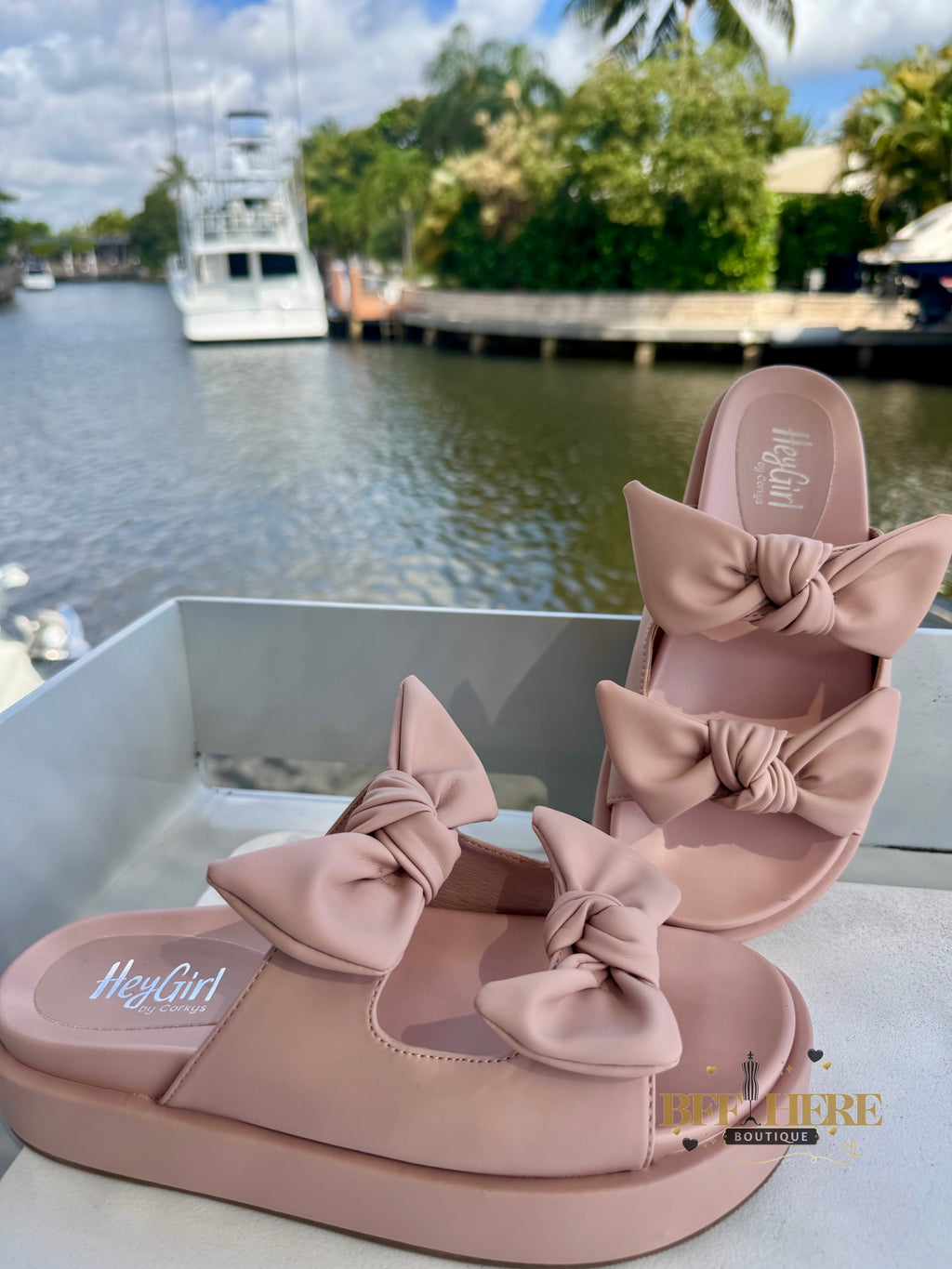 Lil Bit Knotty / Blush by Corkys - BFF Here