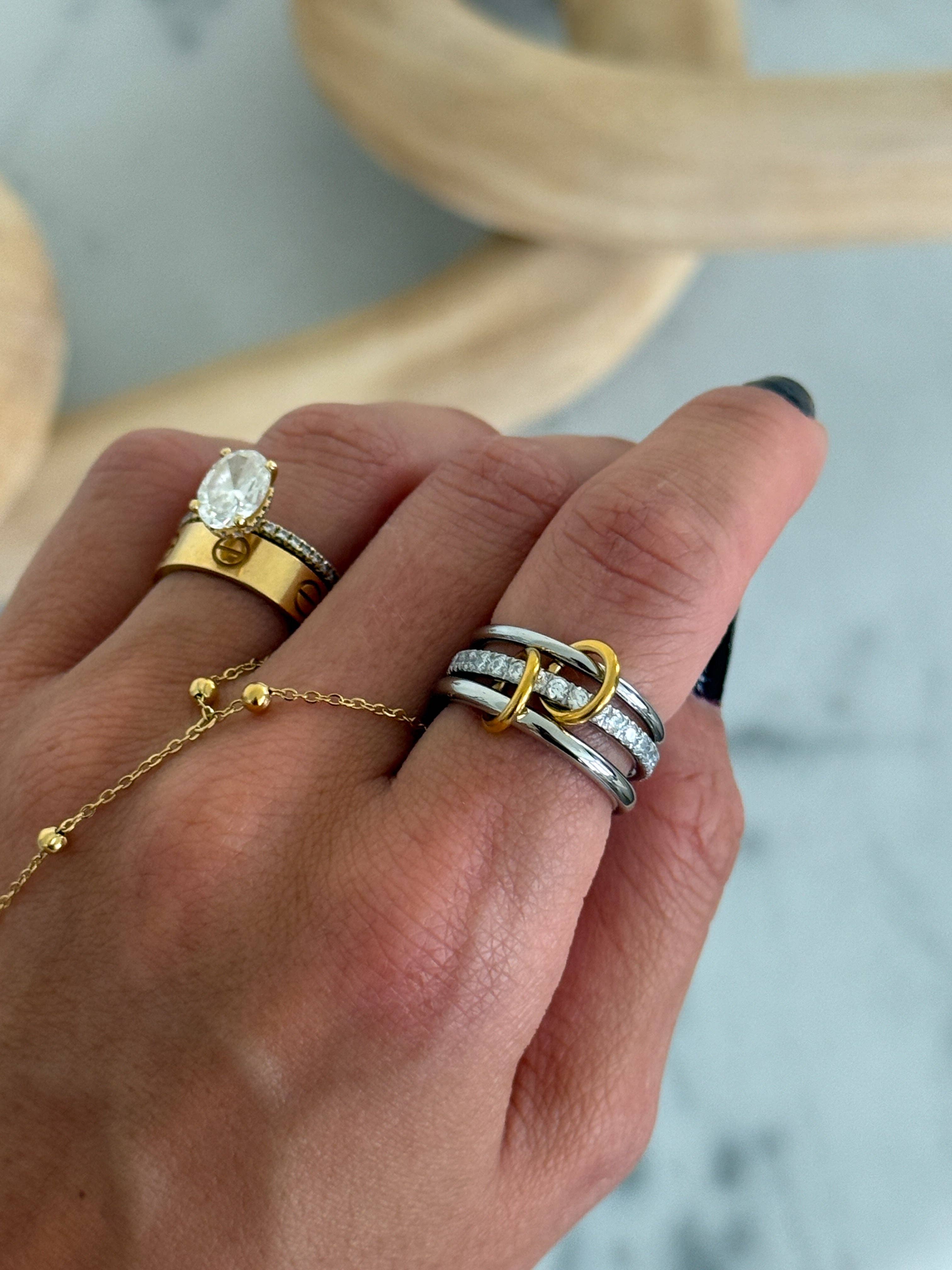 TAYLOR RING - BFF Here
