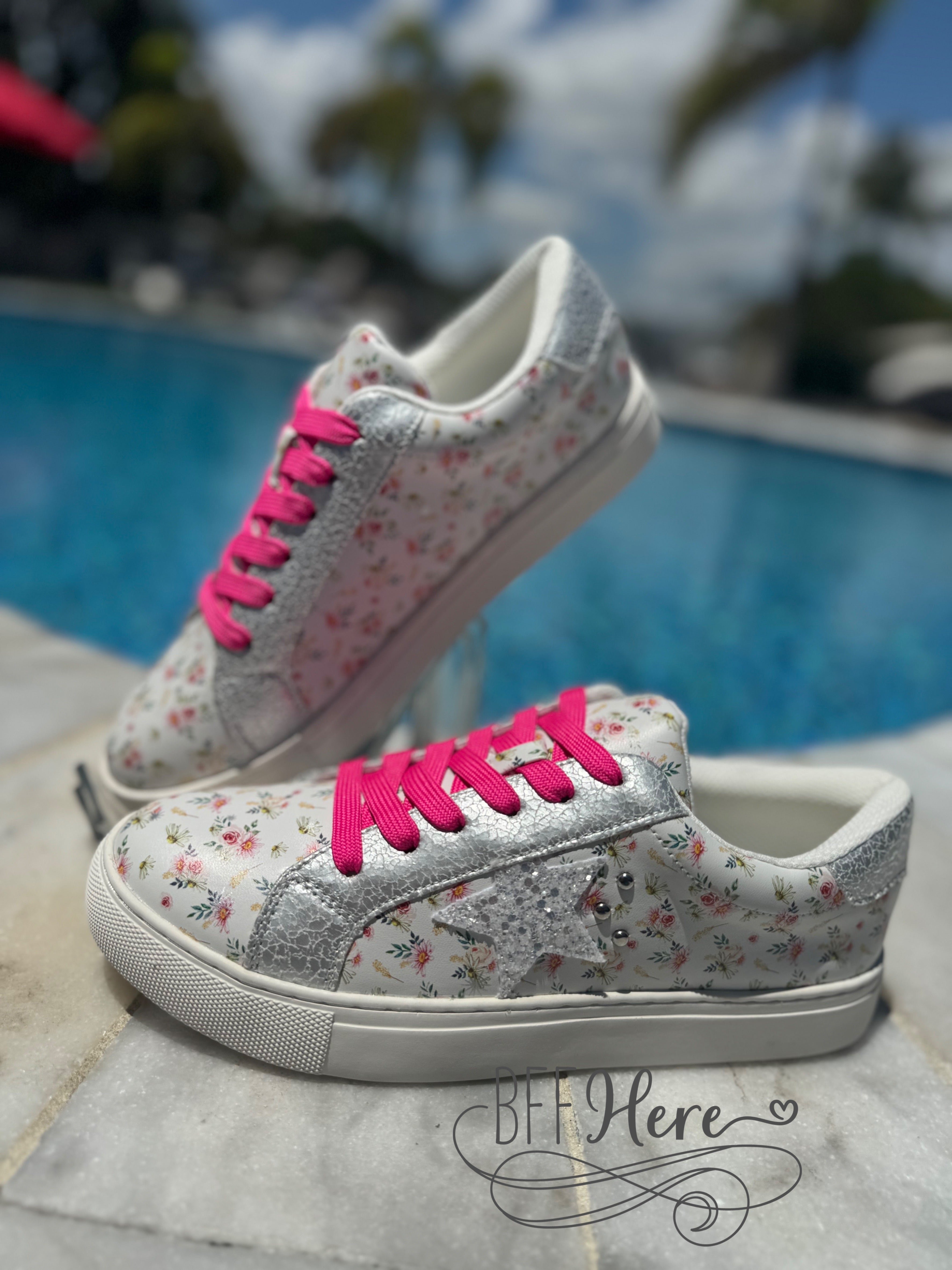 Supernova - White Ditzy Flower by Corkys - BFF Here