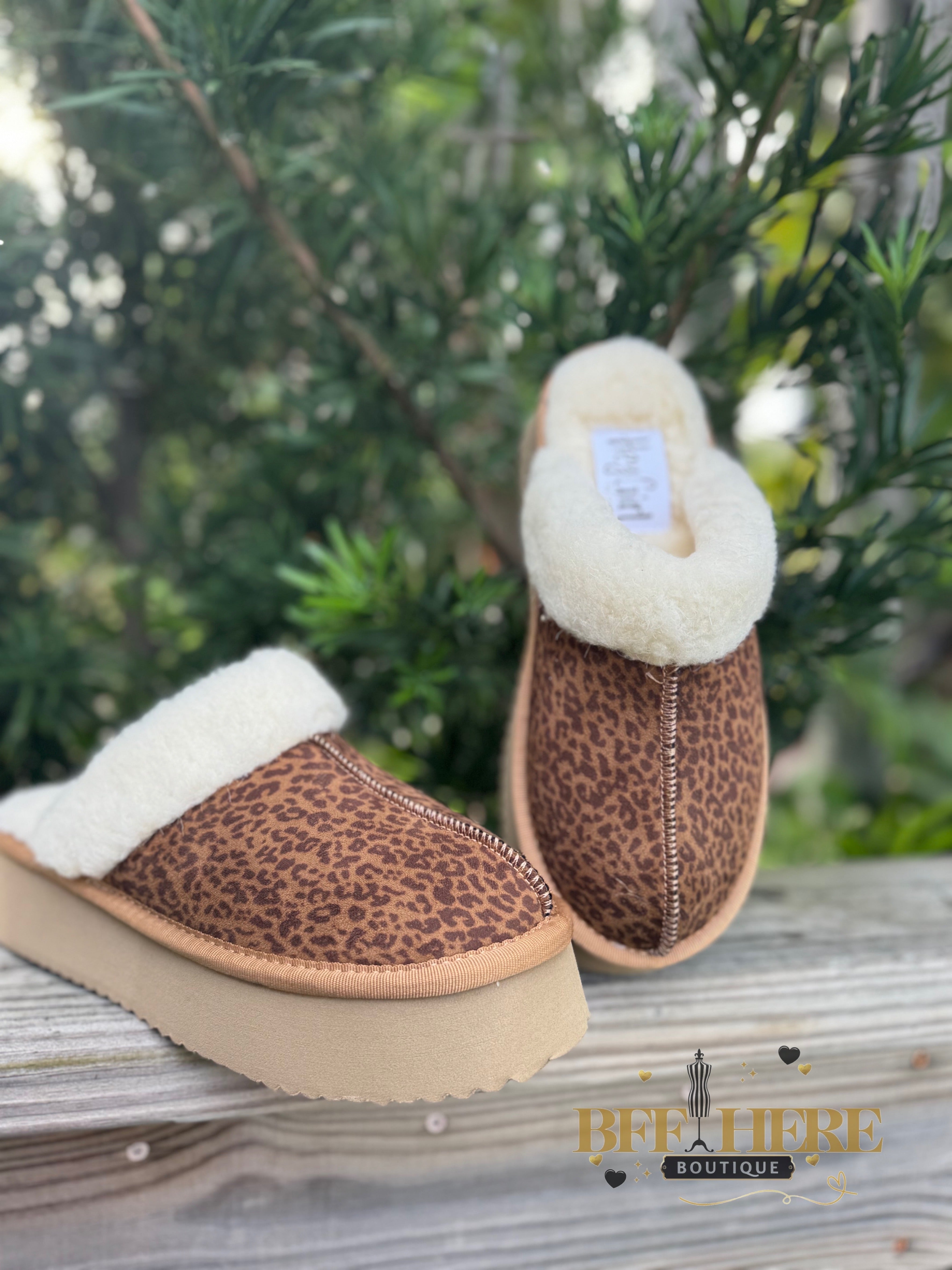 Cuddle Up / Mini Leopard by Corkys - BFF Here