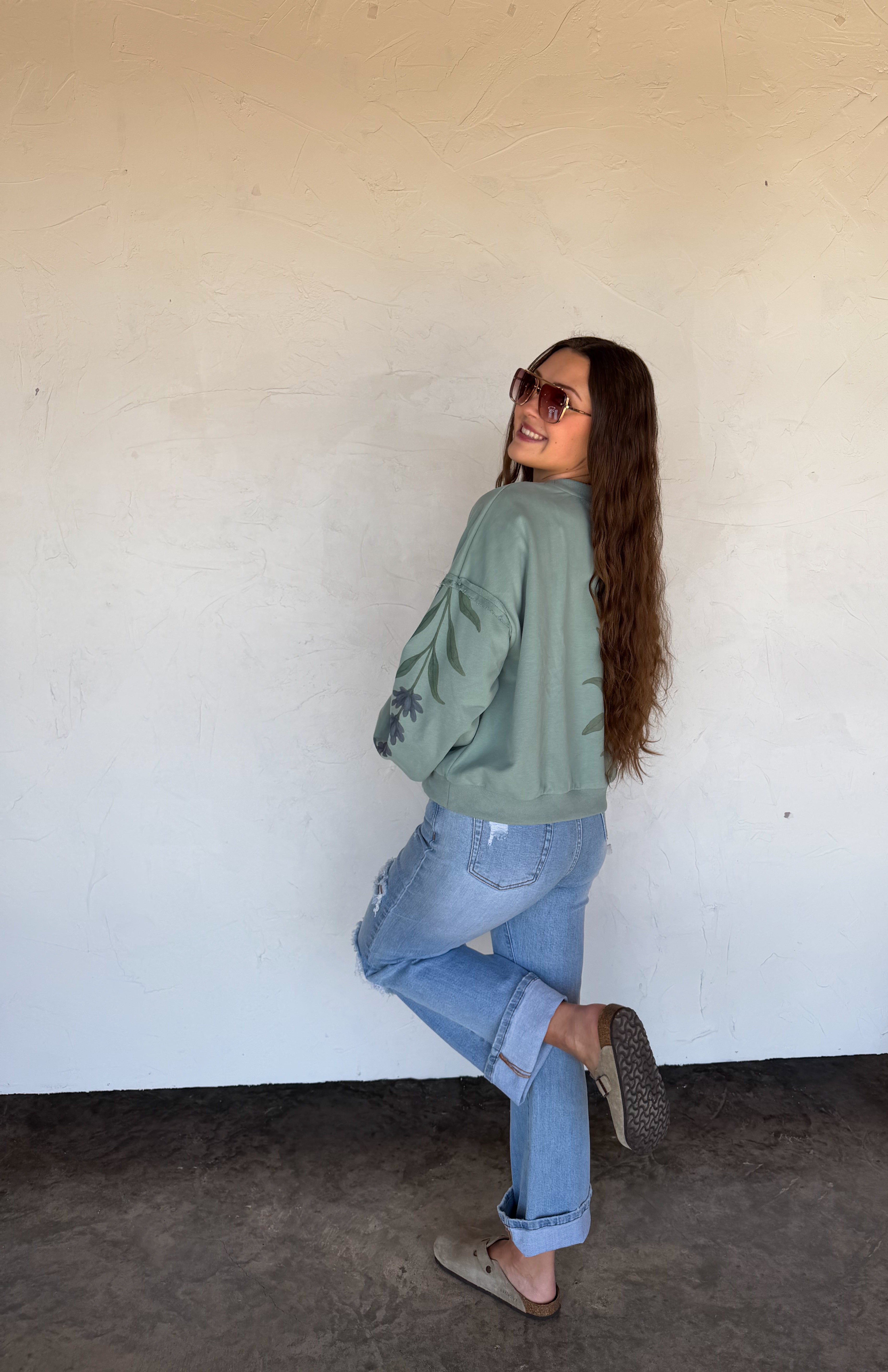 PREORDER- SPRING FLORAL PULLOVER - BFF Here