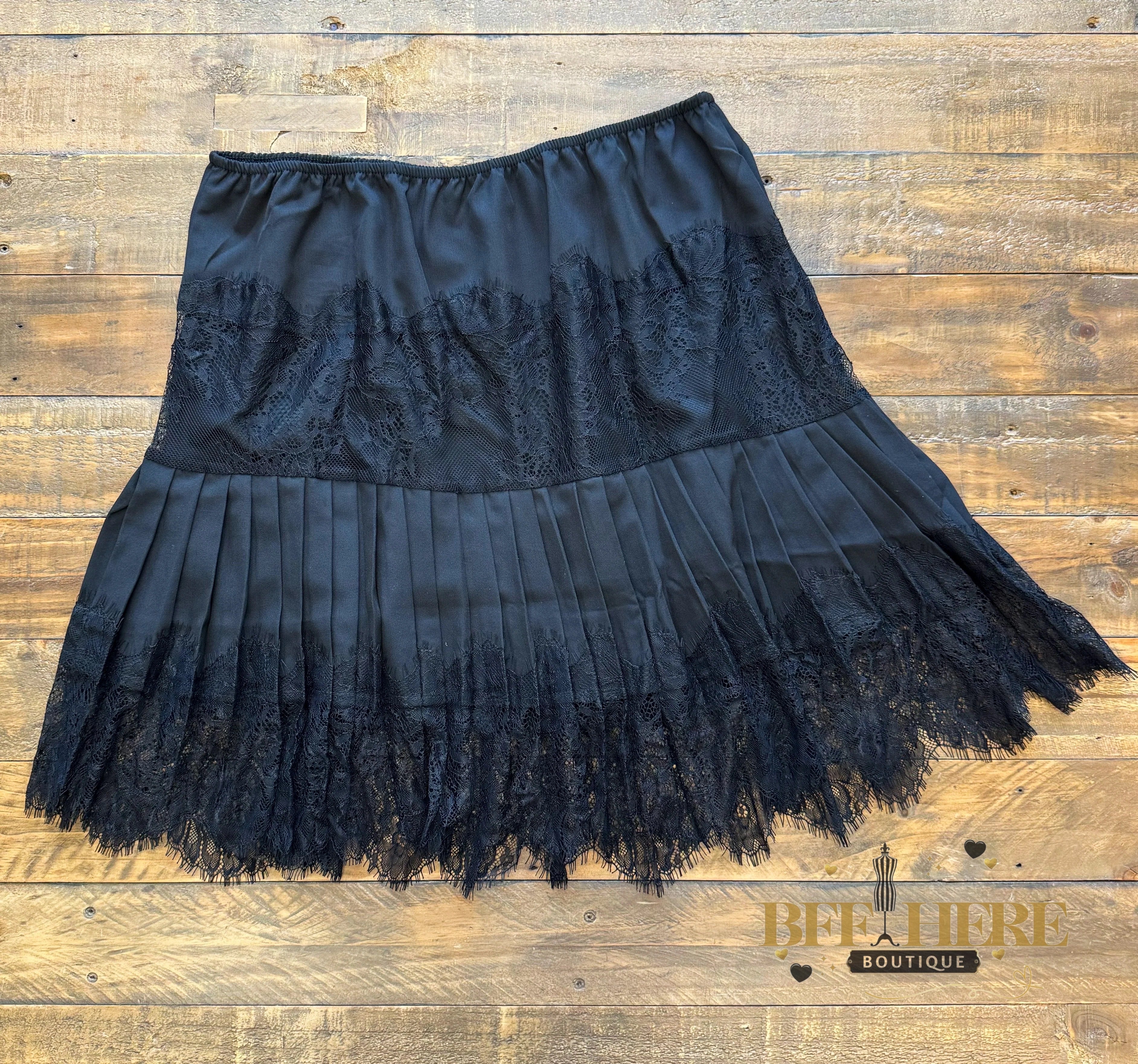 Viviane Lace Skirt by Blakeley - BFF Here