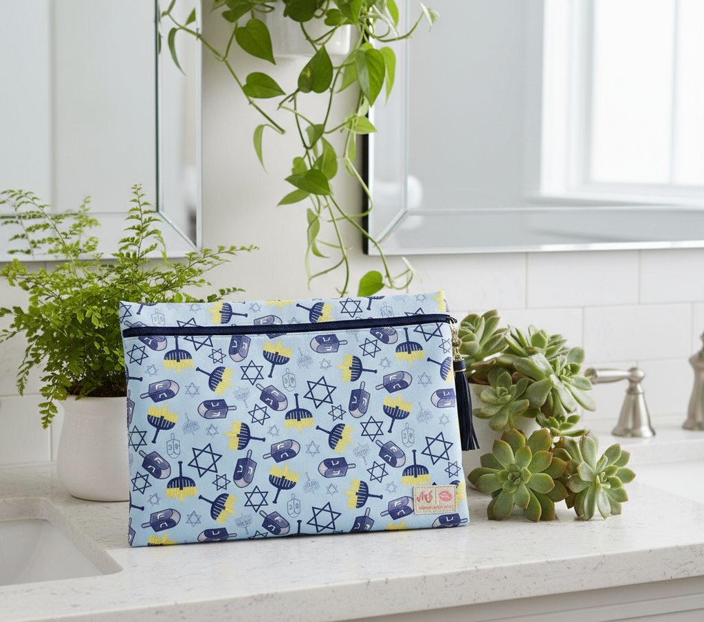 PREORDER: Frosted Dreidel by Makeup Junkie Bags (Ships Late November) - BFF Here