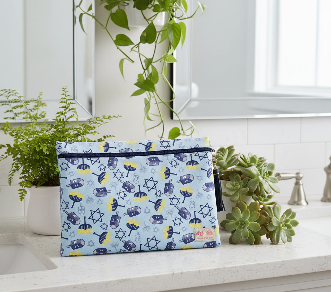 PREORDER: Frosted Dreidel by Makeup Junkie Bags (Ships Late November) - BFF Here