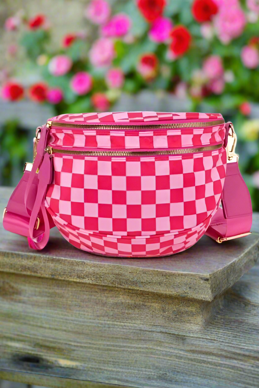 PREORDER: Street Chic Crossbody (ETA: Beginning of October) - BFF Here