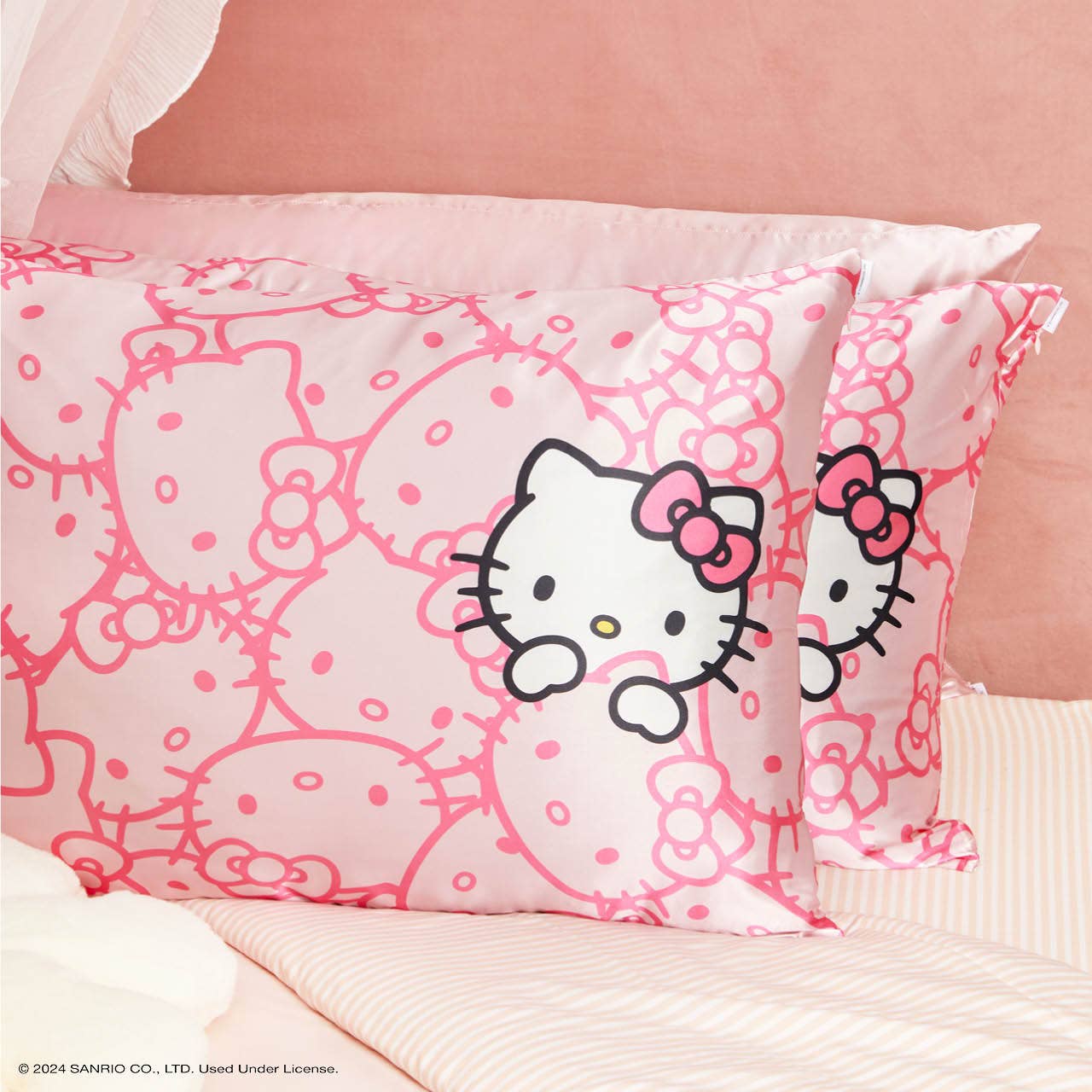 Hello Kitty x Kitsch Pillowcase King - Pink Kitty Faces - BFF Here