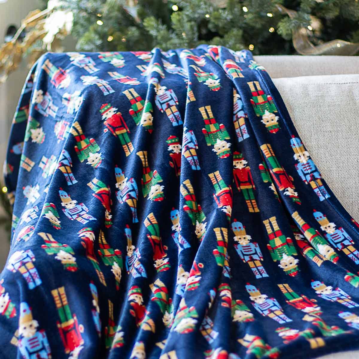 Nutcracker March Throw   / Navy - BFF Here