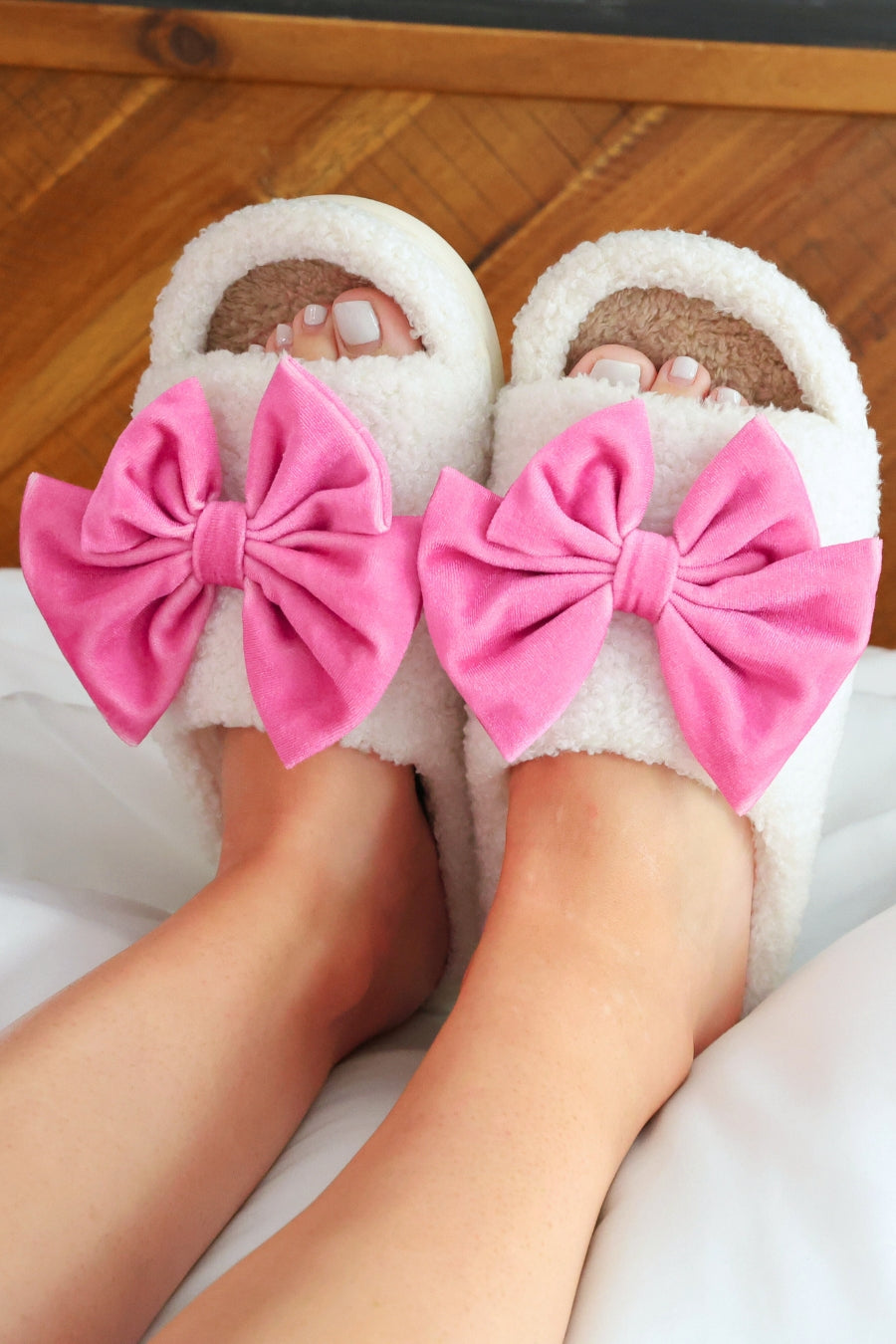 PREORDER: Open Toe Cozy Bow Slippers by Jess Lea  / White/Solid Pink (ETA: March) - BFF Here