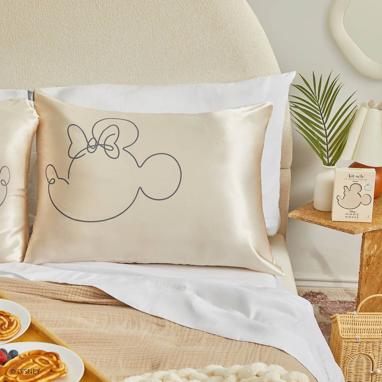 Kitsch & Mickey and Minnie Satin Pillowcase / Mr. Mouse — Cream - BFF Here