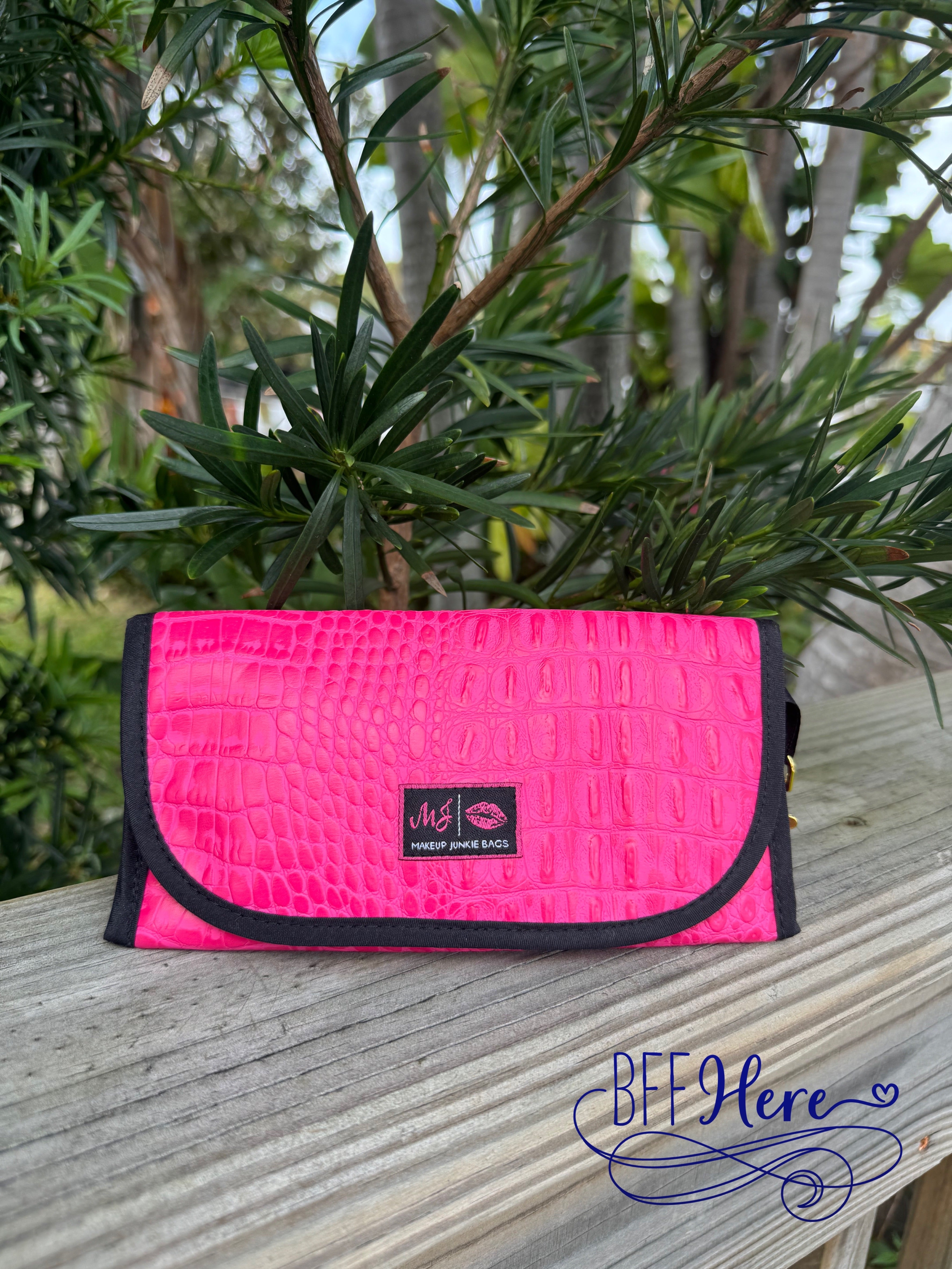 Shades Of Dolly Sunglass Case by Makeup Junkie Bags - BFF Here