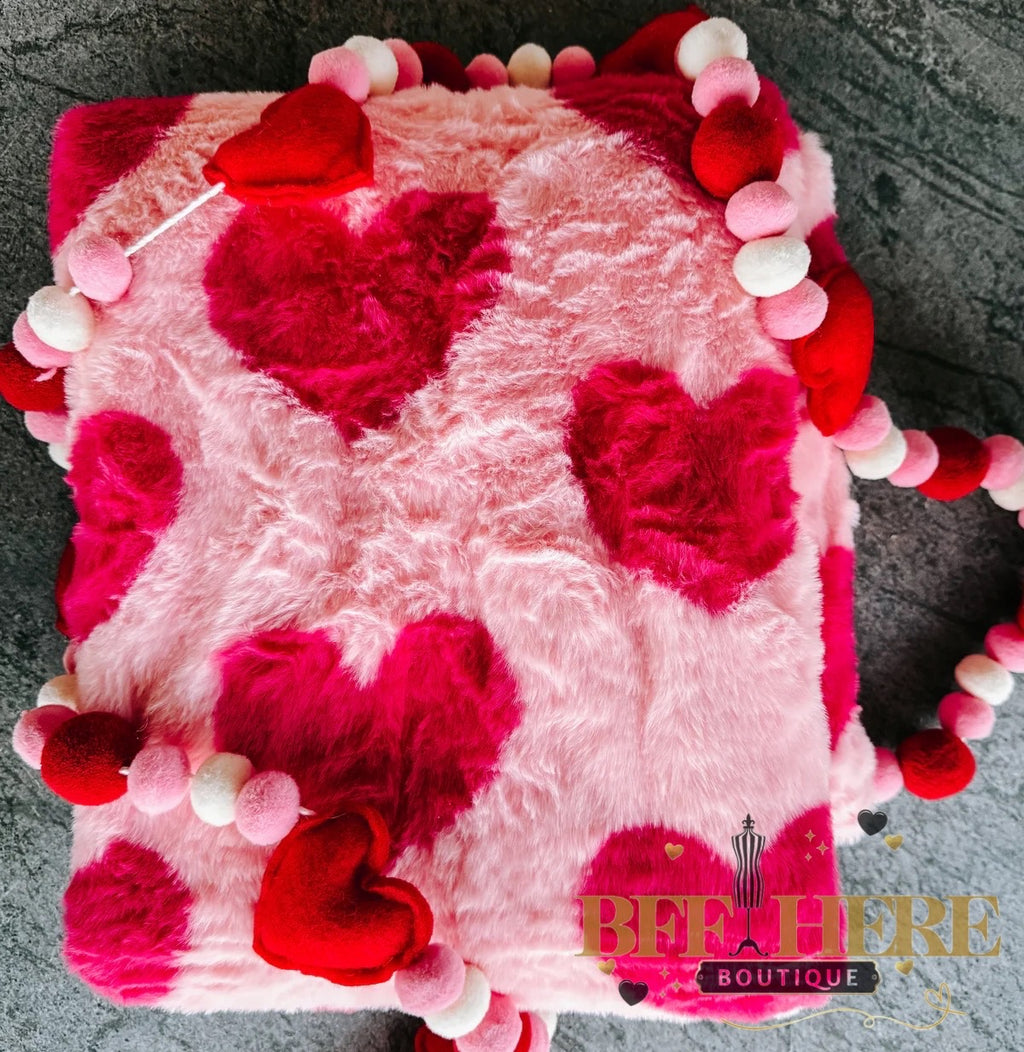 Cozy Heart Blanket - BFF Here