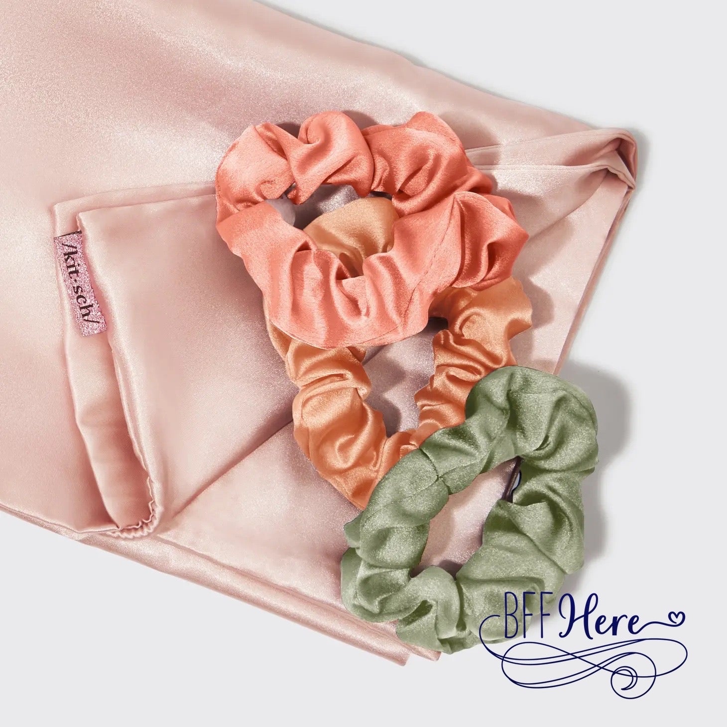 Holiday Satin Pillowcase & Scrunchie 4pc Gift Set - BFF Here