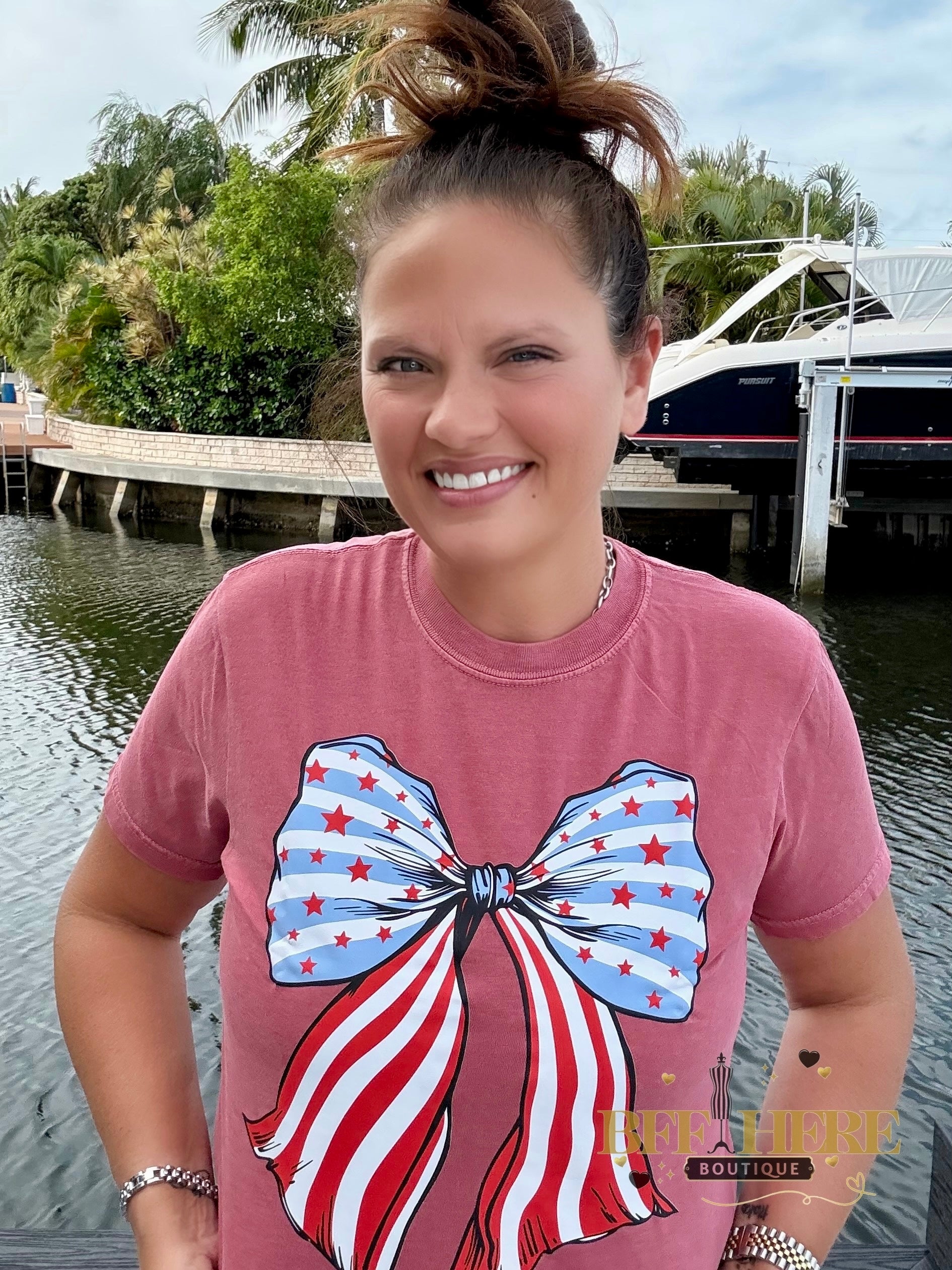 All-American Bow Babe Tee - BFF Here