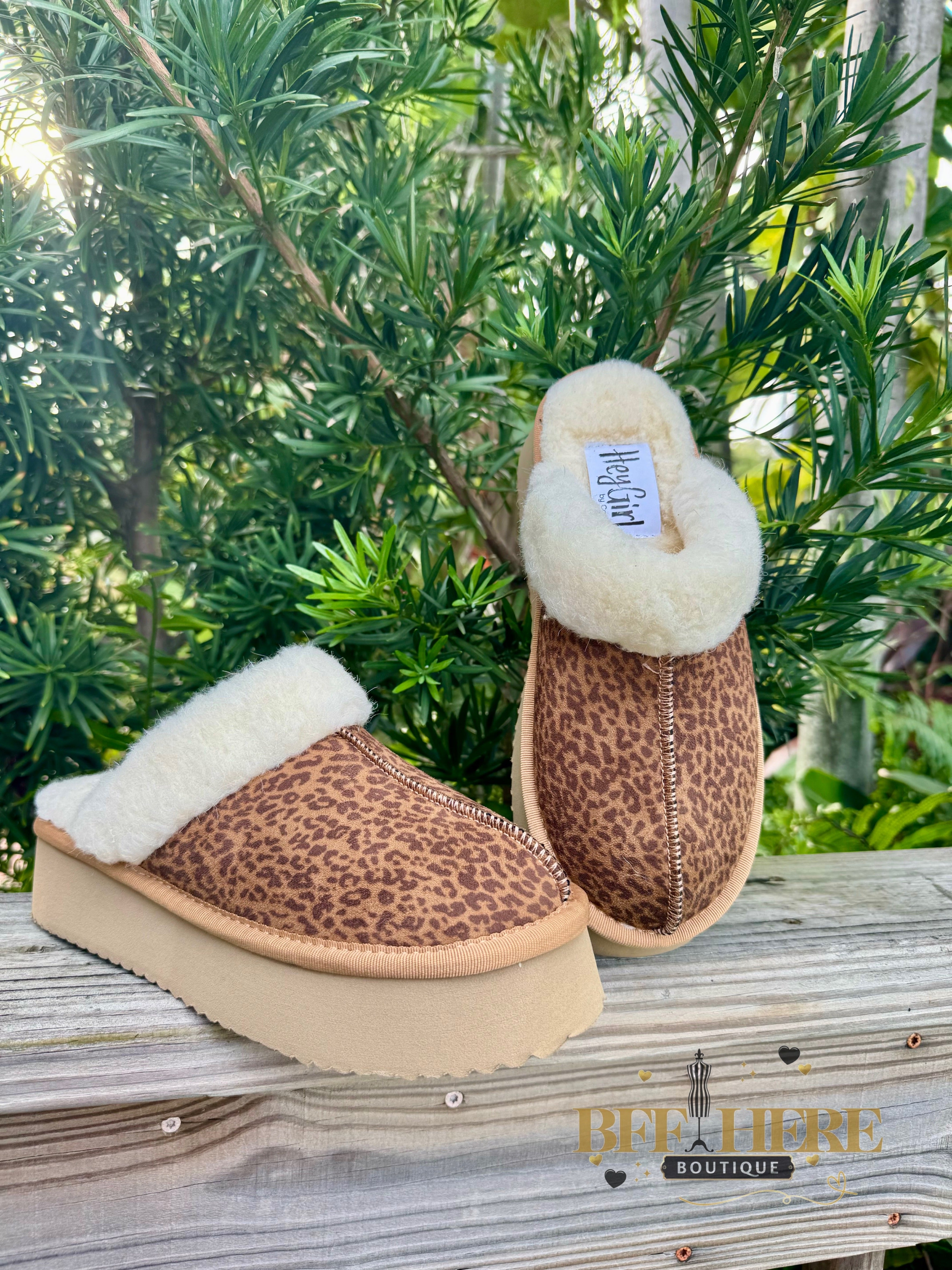 Cuddle Up / Mini Leopard by Corkys - BFF Here