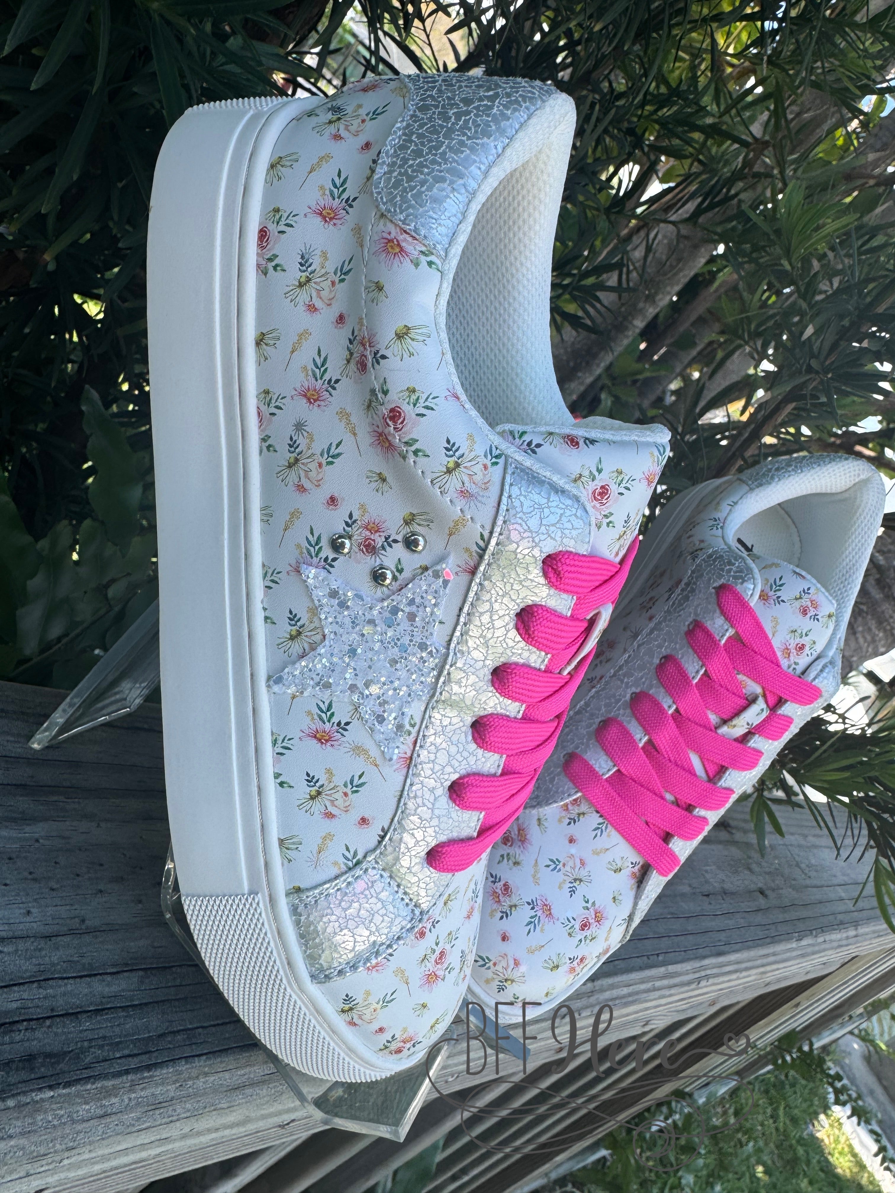 Supernova - White Ditzy Flower by Corkys - BFF Here