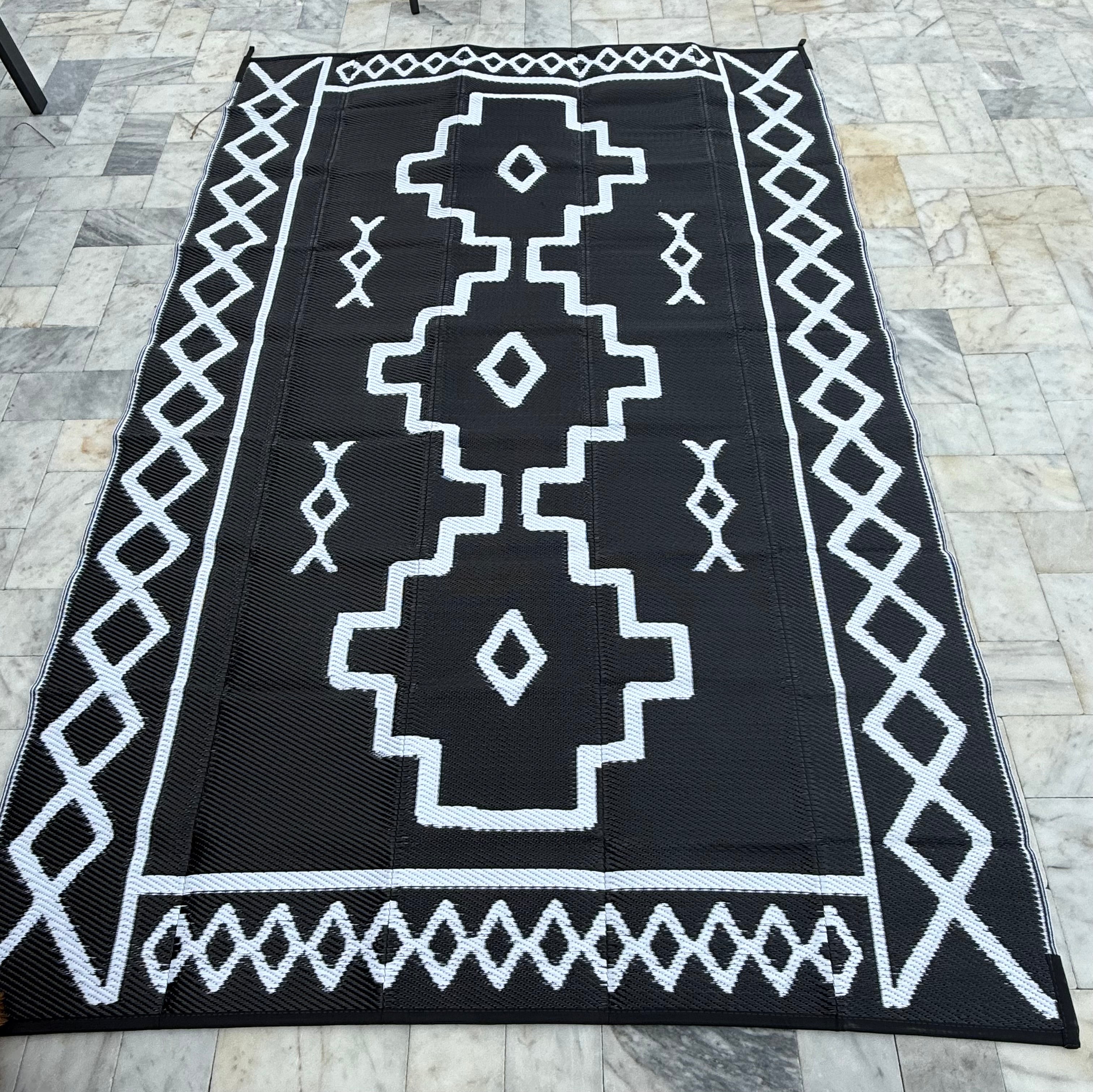 Saddle Up Style Reversible Outdoor Rug - BFF Here