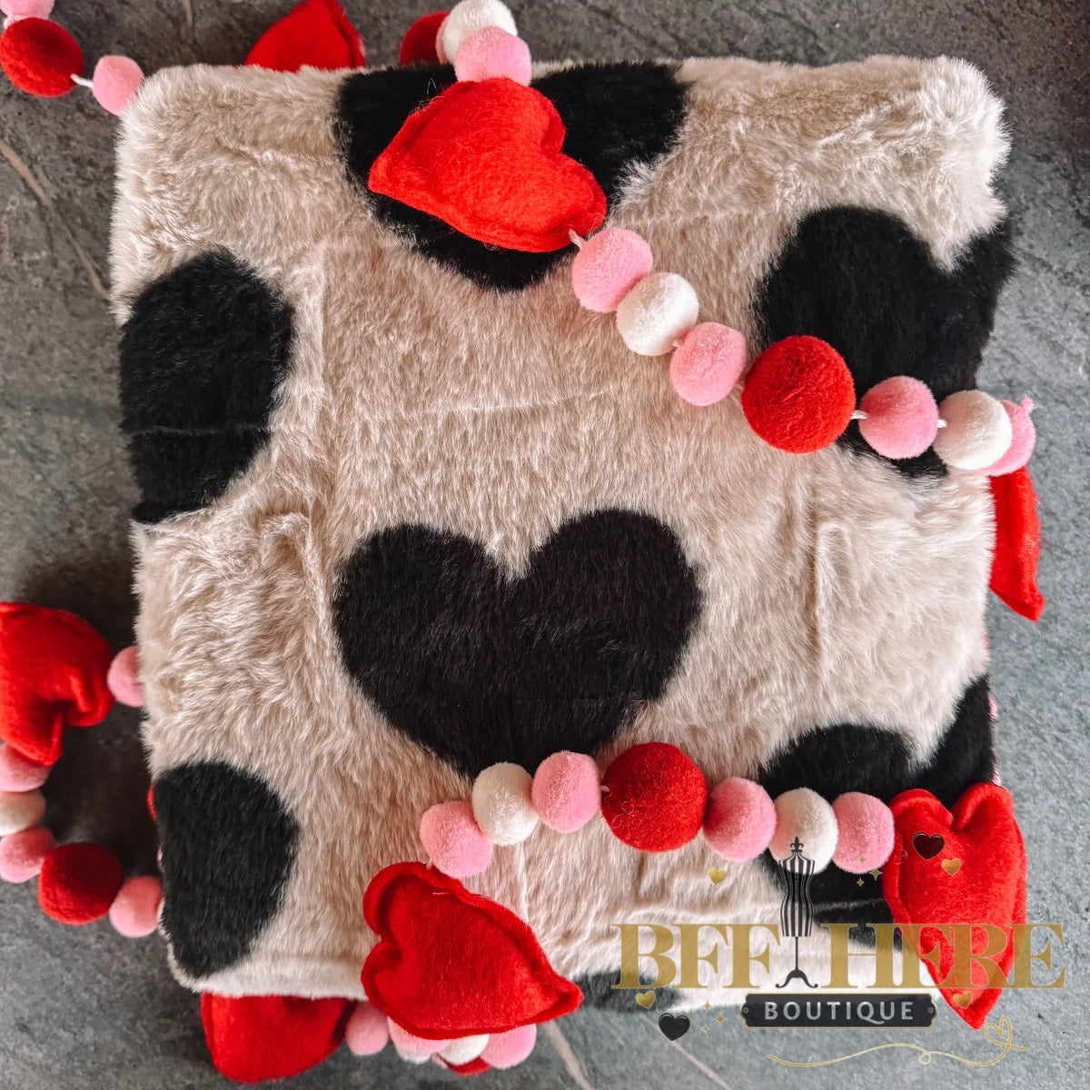 Cozy Heart Blanket - BFF Here