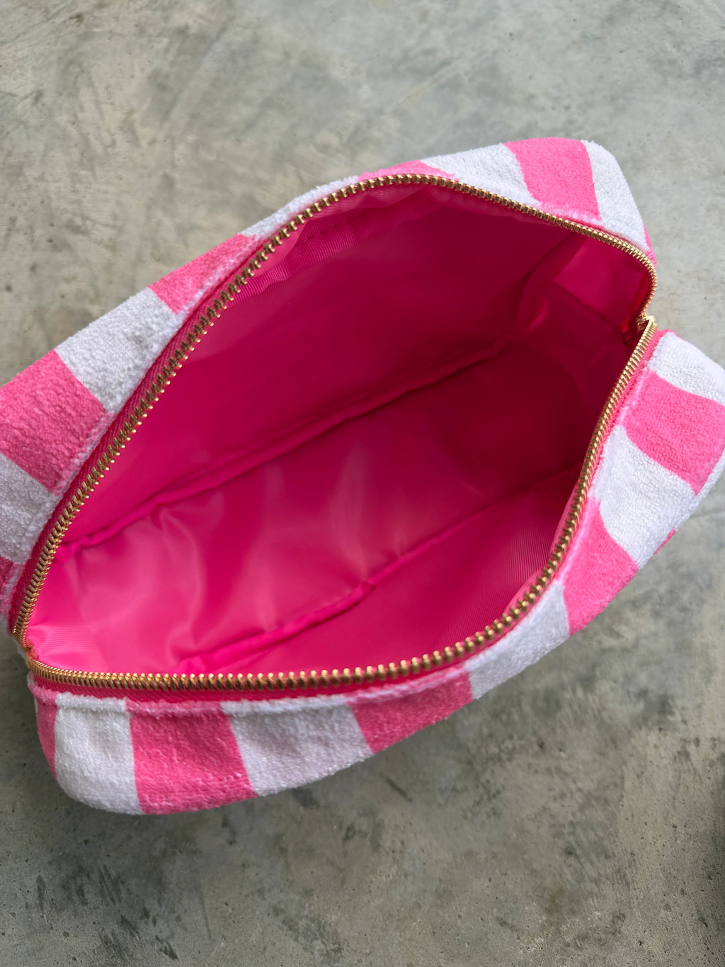 PREORDER: The Cabana Case by Blakeley (ETA: June) - BFF Here