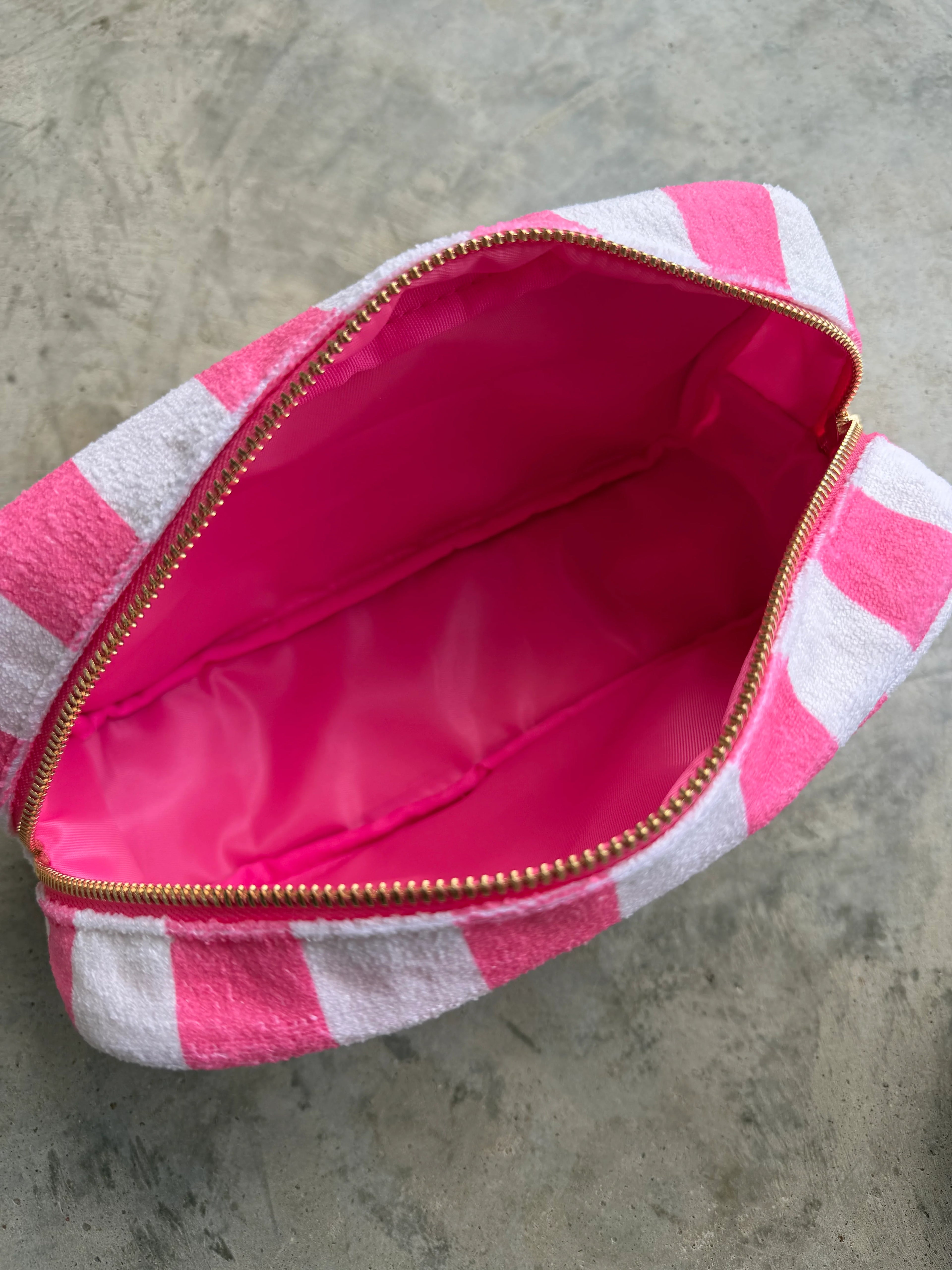 PREORDER: The Cabana Case by Blakeley (ETA: June) - BFF Here