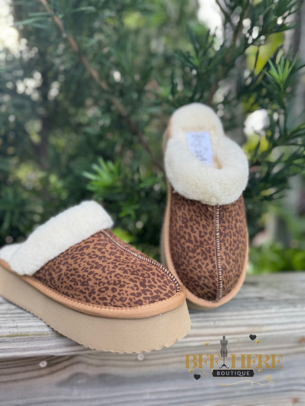 Cuddle Up / Mini Leopard by Corkys - BFF Here