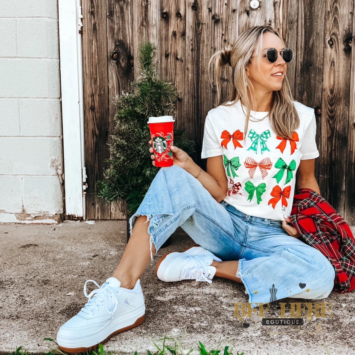 Festive Holiday Bow Tee / Adult - BFF Here