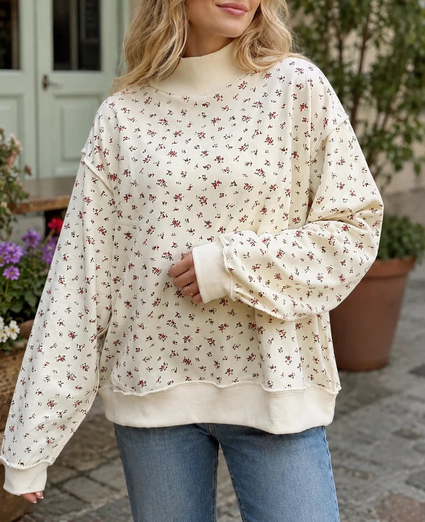 PREORDER: Sweet Little Things Floral Pullover (ETA: November)