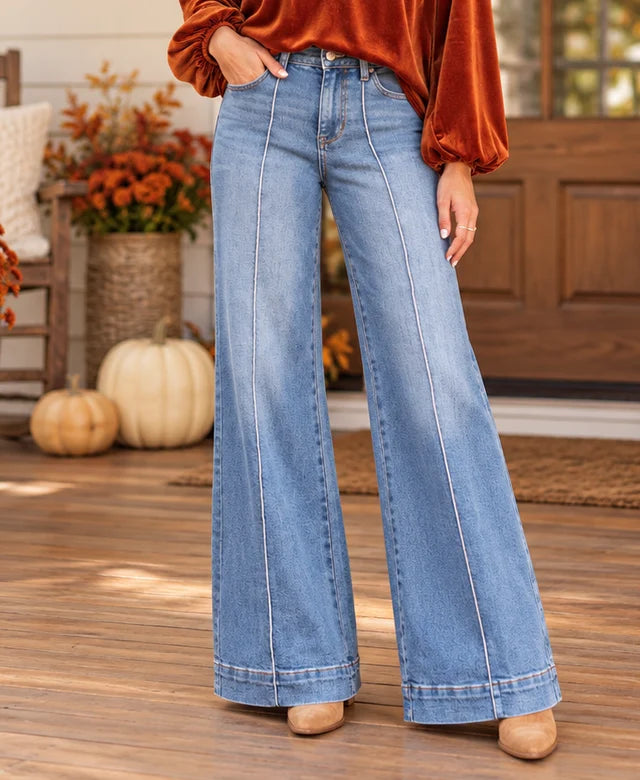 PREORDER: The Main Attraction Wide Leg Jeans (ETA: November)