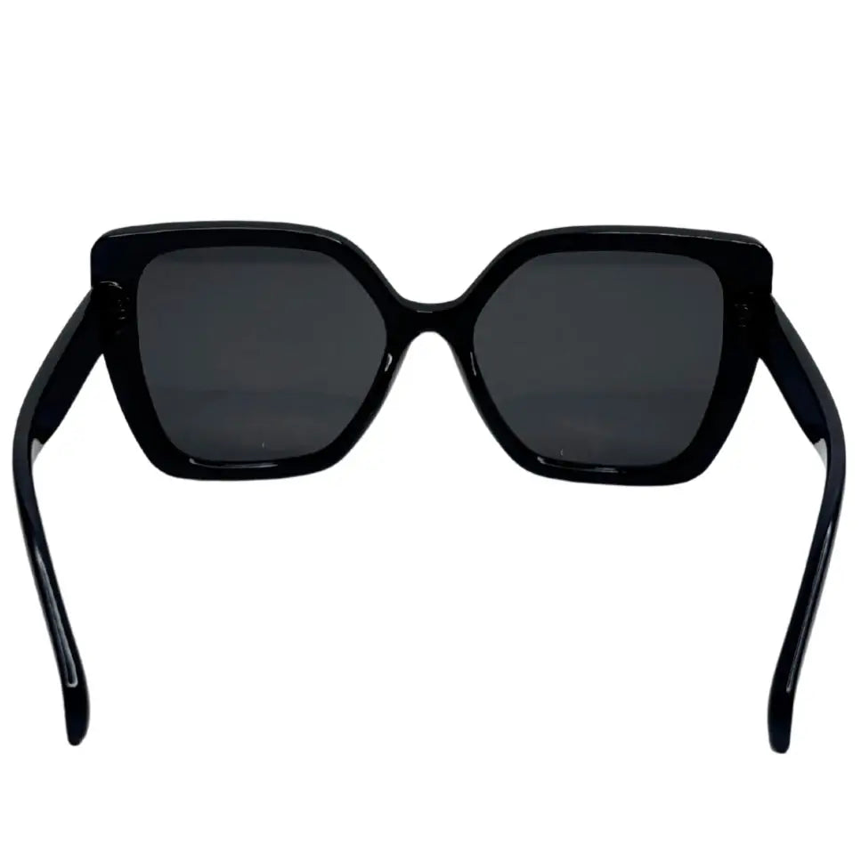 Kari Sunglasses by Makeup Junkie Bags