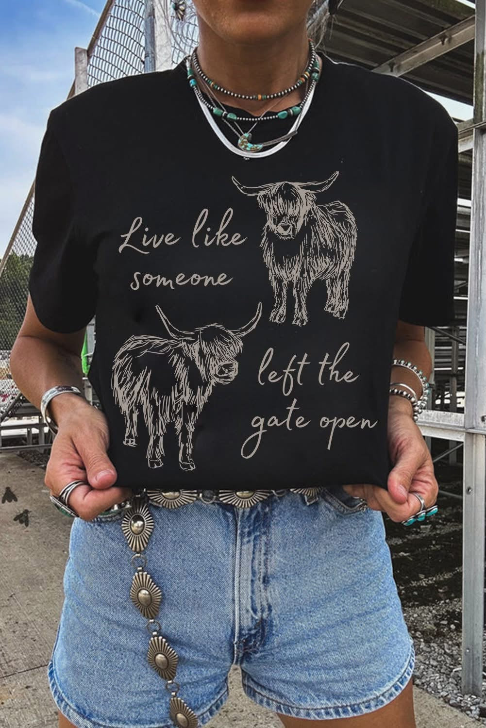 Gate Open Highland Cow Tee - BFF Here