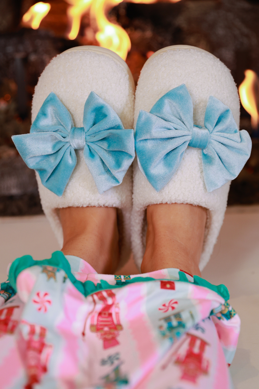 PREORDER- Cozy Bow Slippers by Jess Lea - White/Aqua (ETA: End of October) - BFF Here