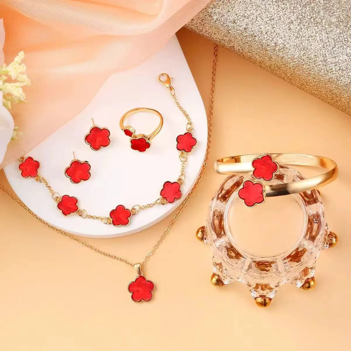 PREORDER: Timeless Clover 5-Piece Jewelry Collection (ETA: August)