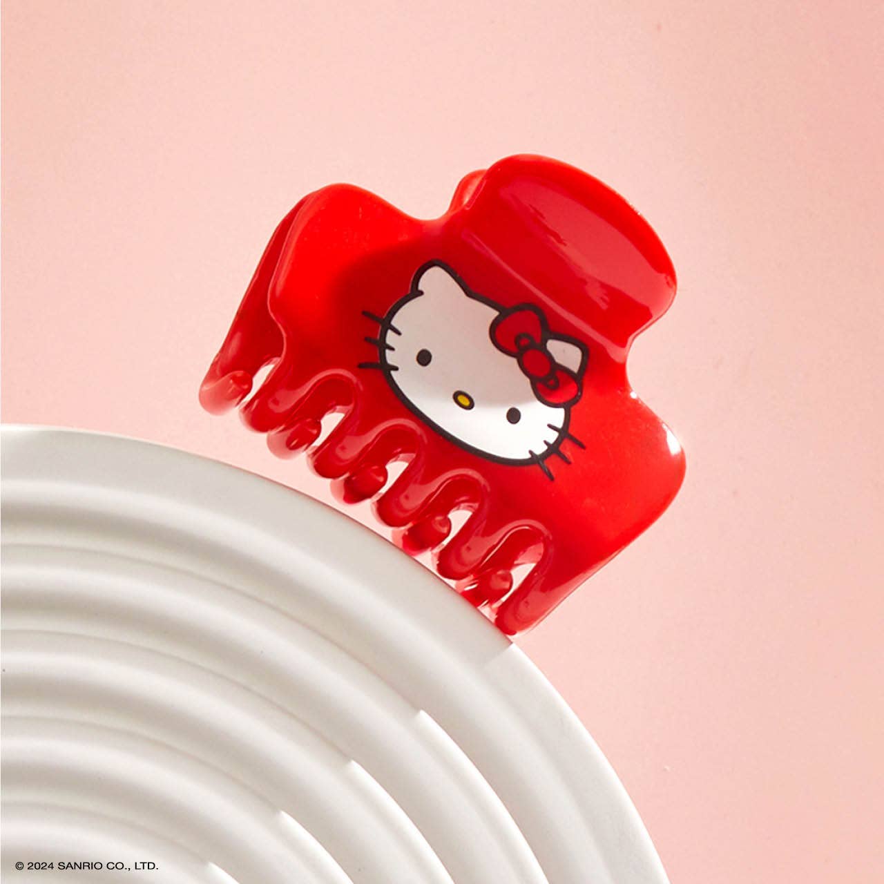 Hello Kitty x Kitsch Recycled Puffy Claw Clip- Kitty Face - BFF Here