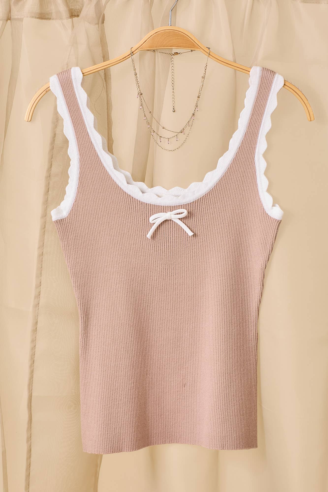 Scallop Charm Knit Tank Top - BFF Here