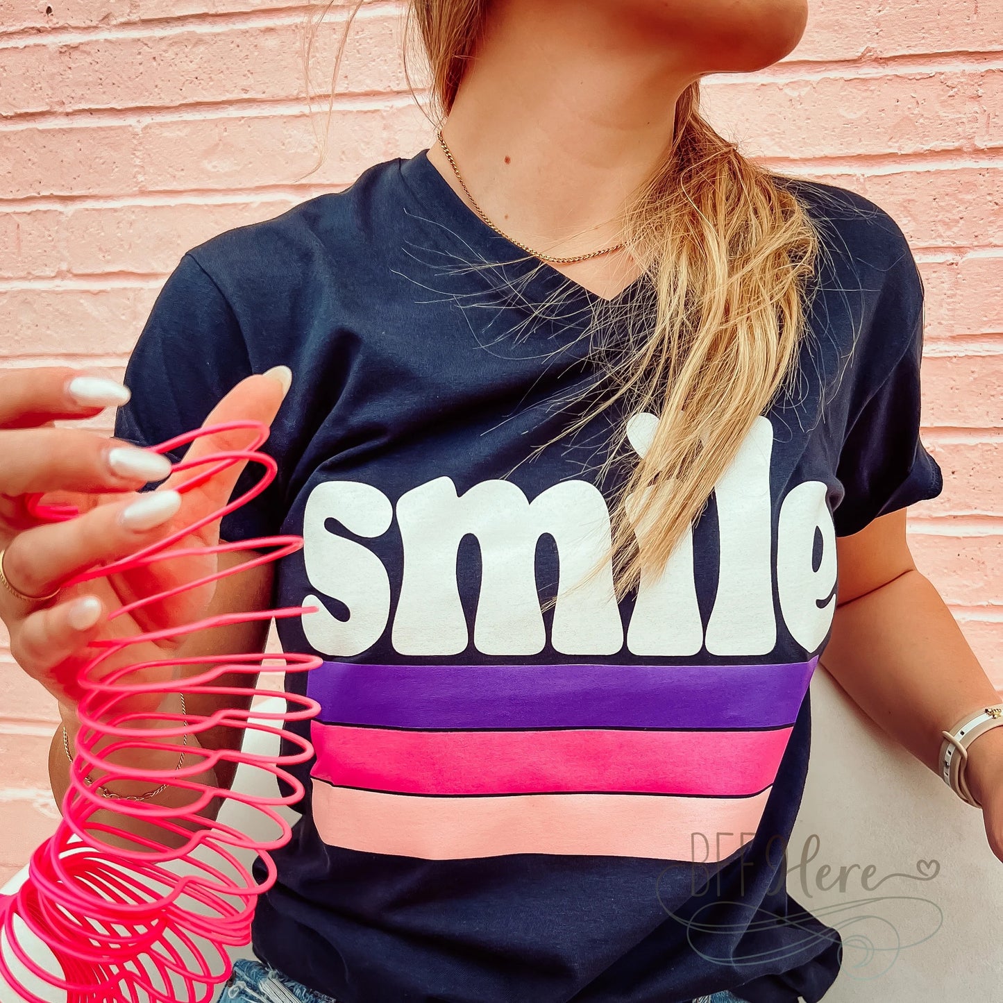 Smile T-Shirt - BFF Here