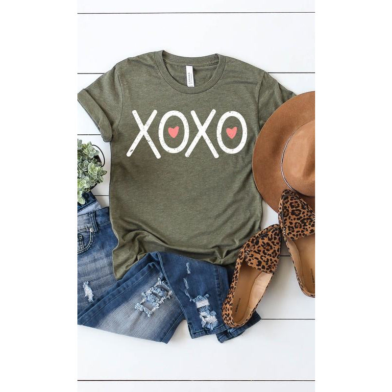 XOXO and Hearts Graphic Tee - BFF Here