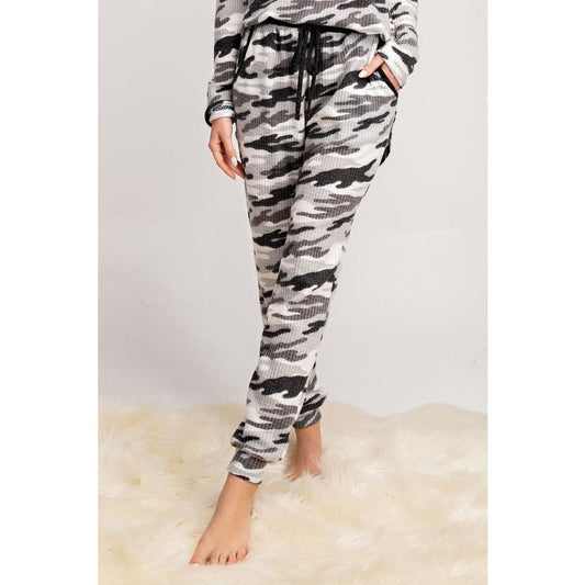 Camo Print Lounging Pants - BFF Here