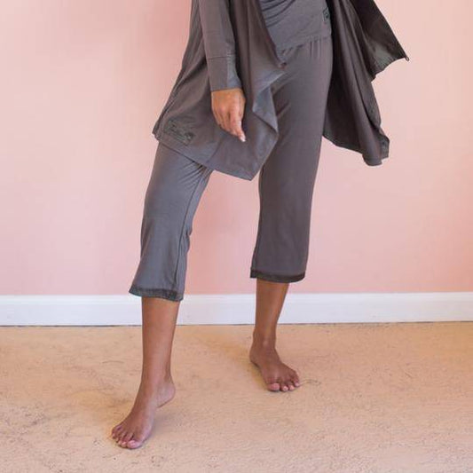 Bamboo Capri Pants - Earl Grey - BFF Here