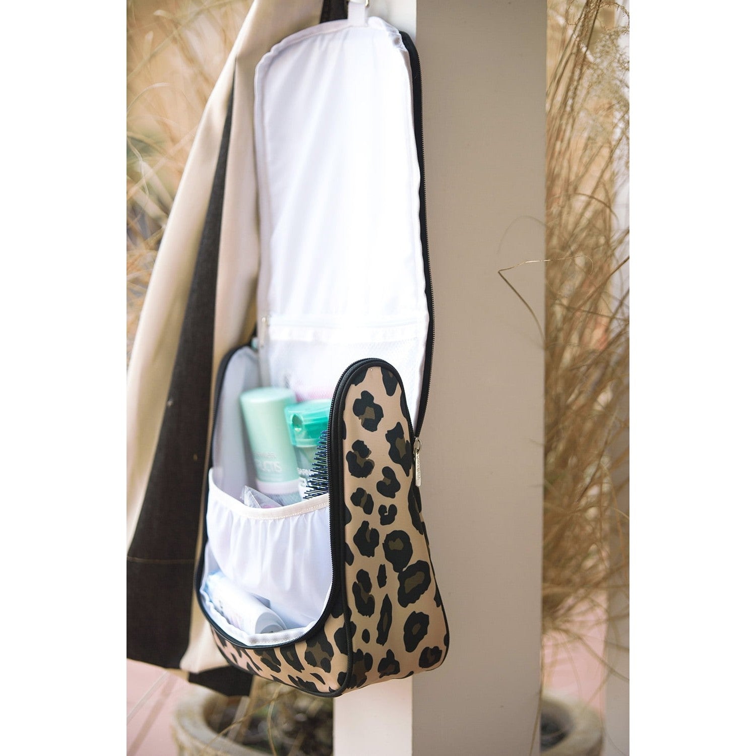 Wild Side Hanging Travel Case - BFF Here