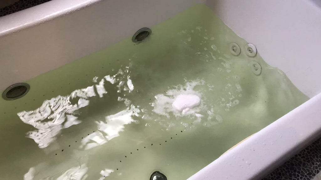 Rainbow Cloud Bath Bomb