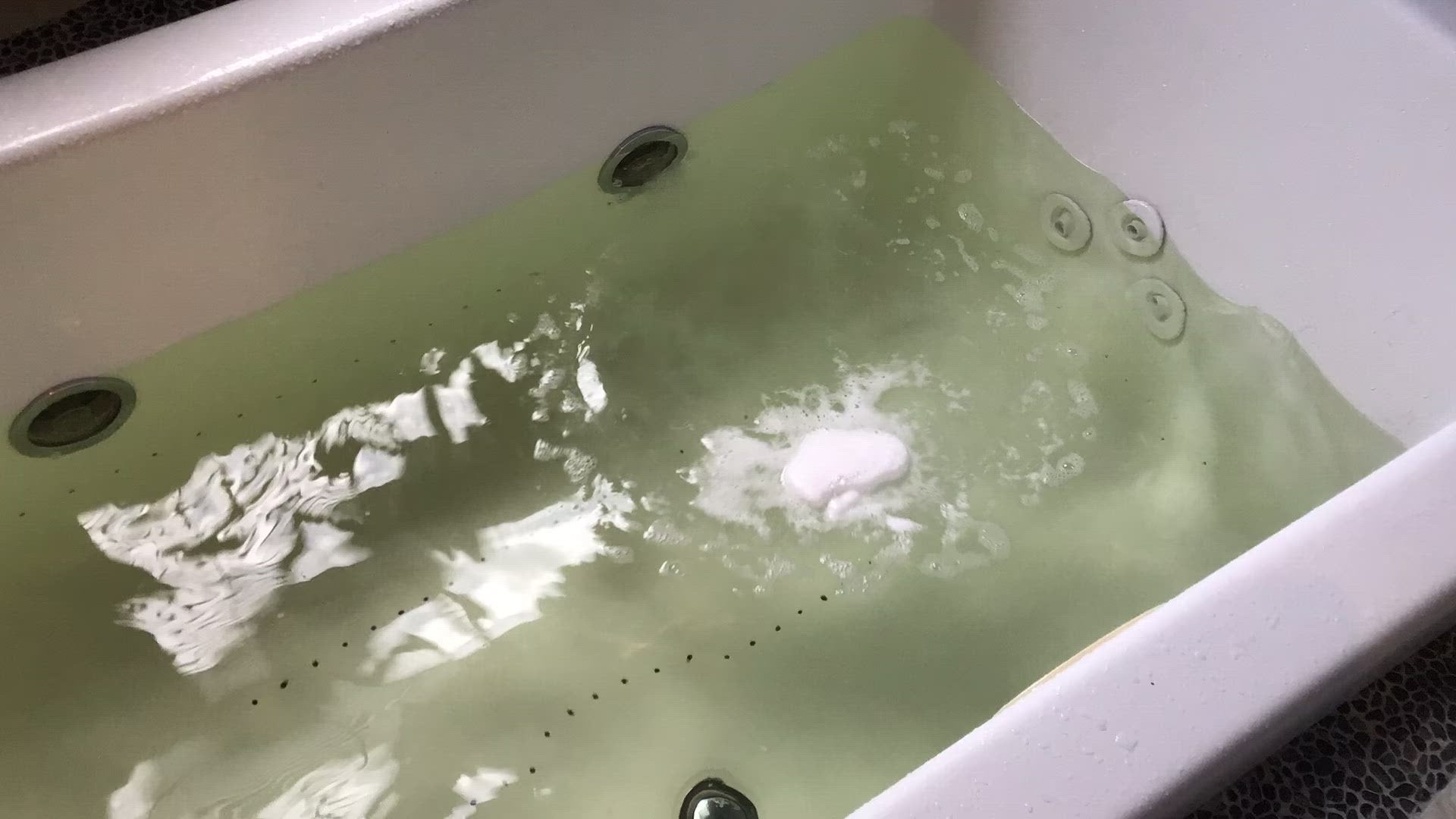 Rainbow Cloud Bath Bomb