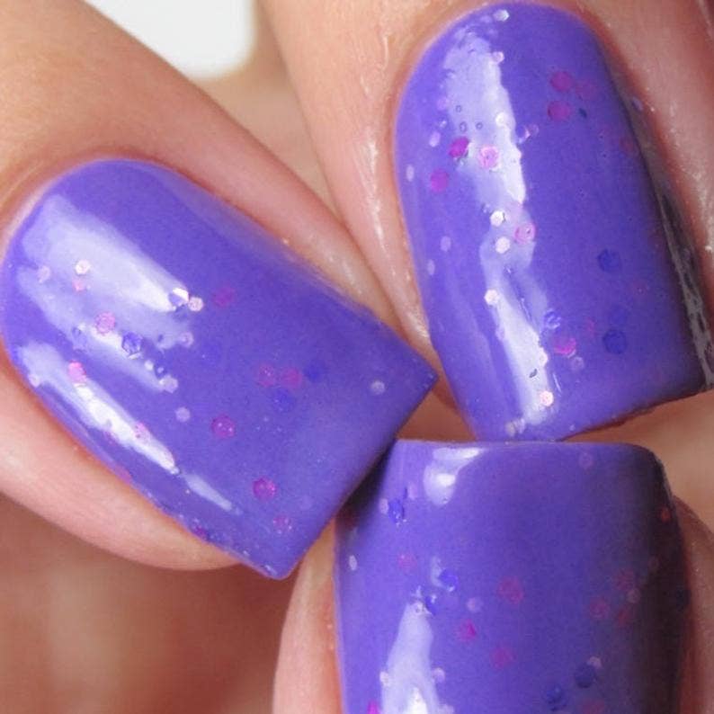 Berry Blast -- Thermal Color Nail Polish - BFF Here